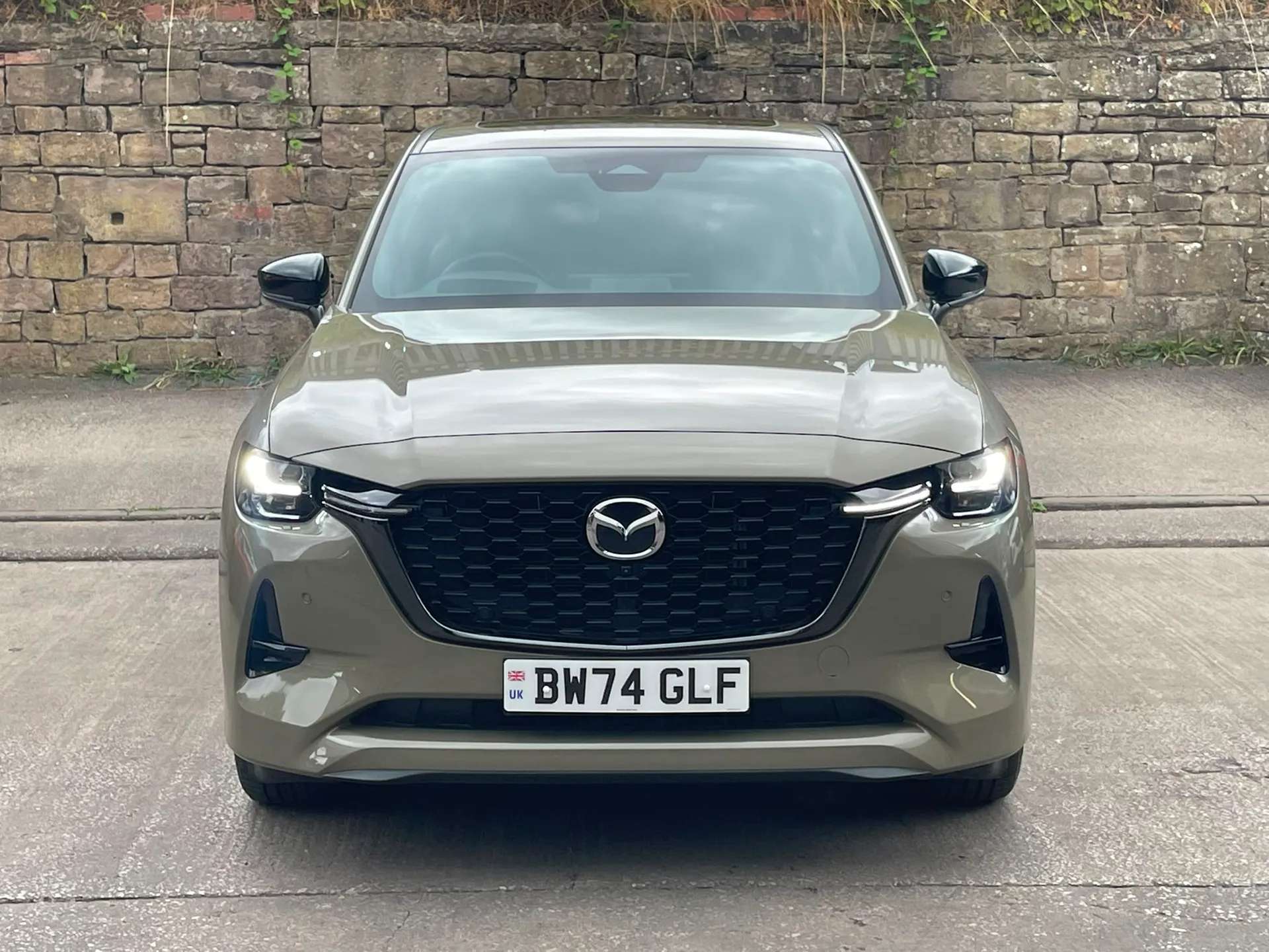 A 2025 MAZDA CX-60 2.5 PHEV Homura Plus 5dr Auto âPAN SUNROOFâPOWER TAILGATEâ A 2025 MAZDA CX-60 2.5 PHEV Homura Plus 5dr Auto âPAN SUNROOFâPOWER TAILGATEâ