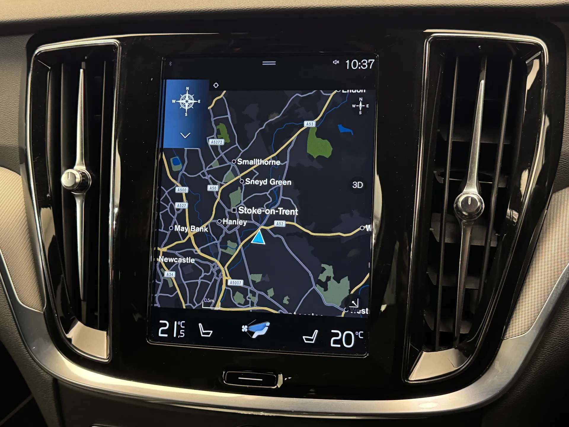 2020 VOLVO V60 2020 VOLVO V60