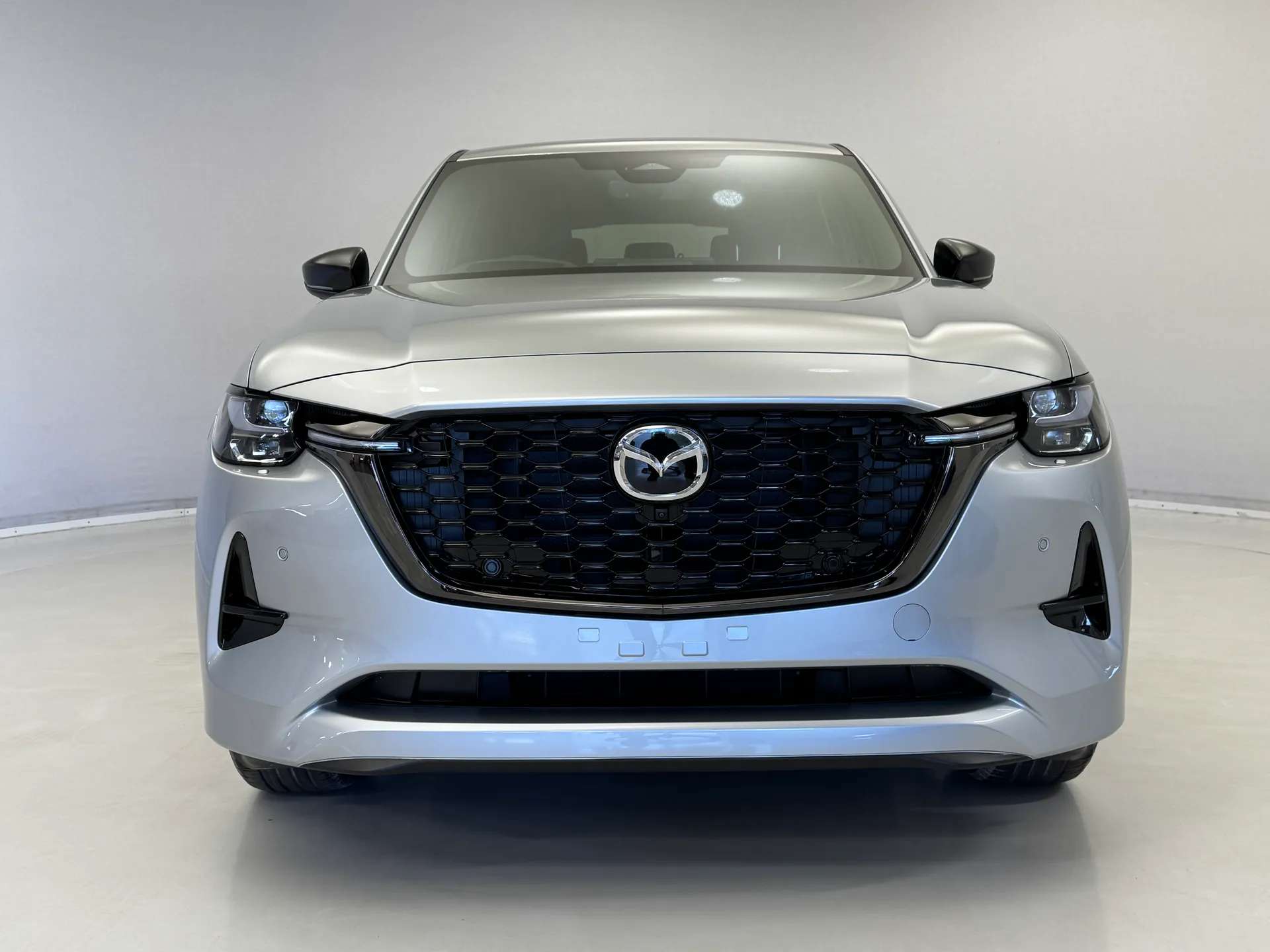 A 2026 MAZDA CX-60 2.5 PHEV Homura Plus 5dr Auto A 2026 MAZDA CX-60 2.5 PHEV Homura Plus 5dr Auto