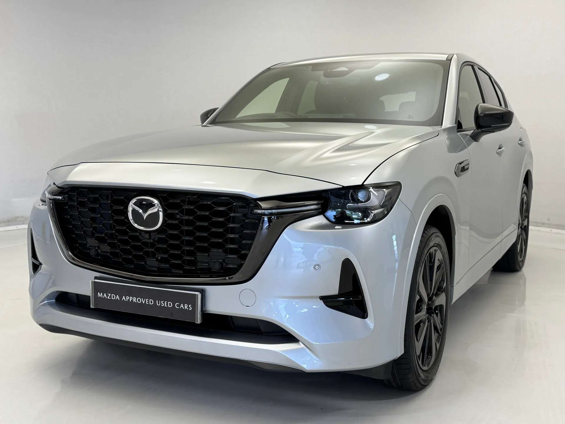 A 2026 MAZDA CX-60 2.5 PHEV Homura Plus 5dr Auto A 2026 MAZDA CX-60 2.5 PHEV Homura Plus 5dr Auto