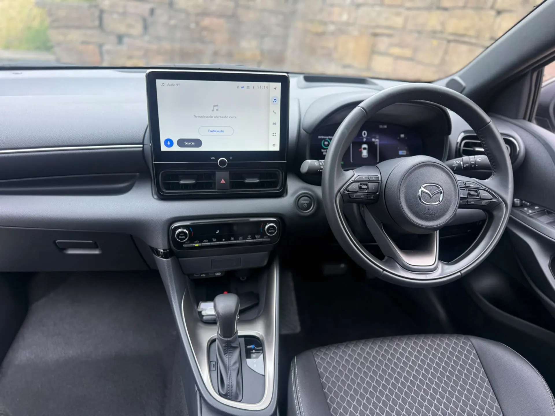 2025 MAZDA 2 HYBRID 2025 MAZDA 2 HYBRID