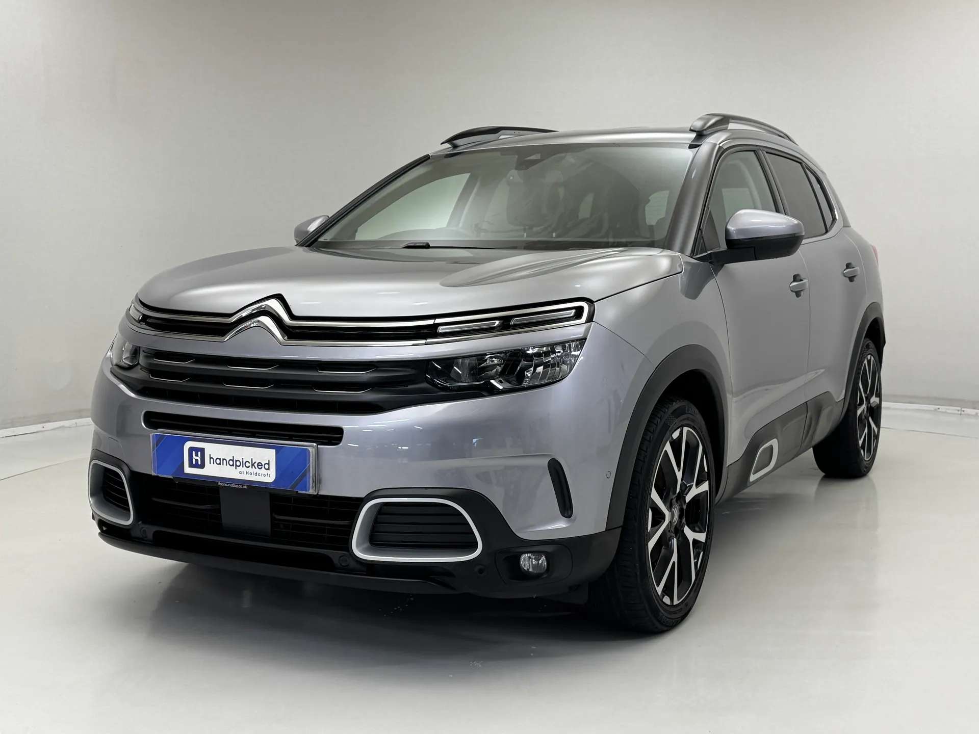 A 2020 CITROEN C5 AIRCROSS 1.2 PureTech 130 Flair Plus 5dr EAT8 â
AUTOMATIC â
A 2020 CITROEN C5 AIRCROSS 1.2 PureTech 130 Flair Plus 5dr EAT8 â
AUTOMATIC â