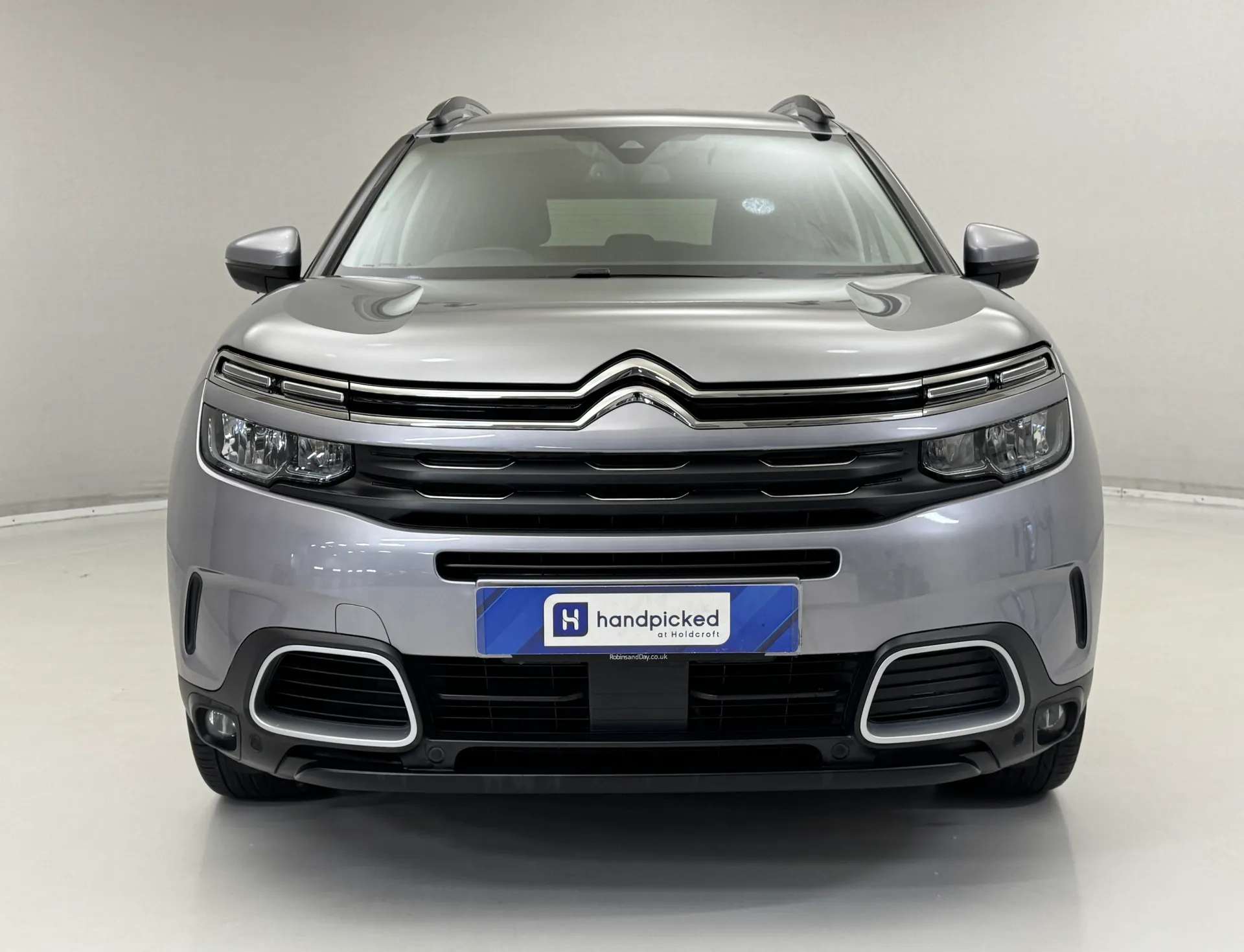 A 2020 CITROEN C5 AIRCROSS 1.2 PureTech 130 Flair Plus 5dr EAT8 â
AUTOMATIC â
A 2020 CITROEN C5 AIRCROSS 1.2 PureTech 130 Flair Plus 5dr EAT8 â
AUTOMATIC â