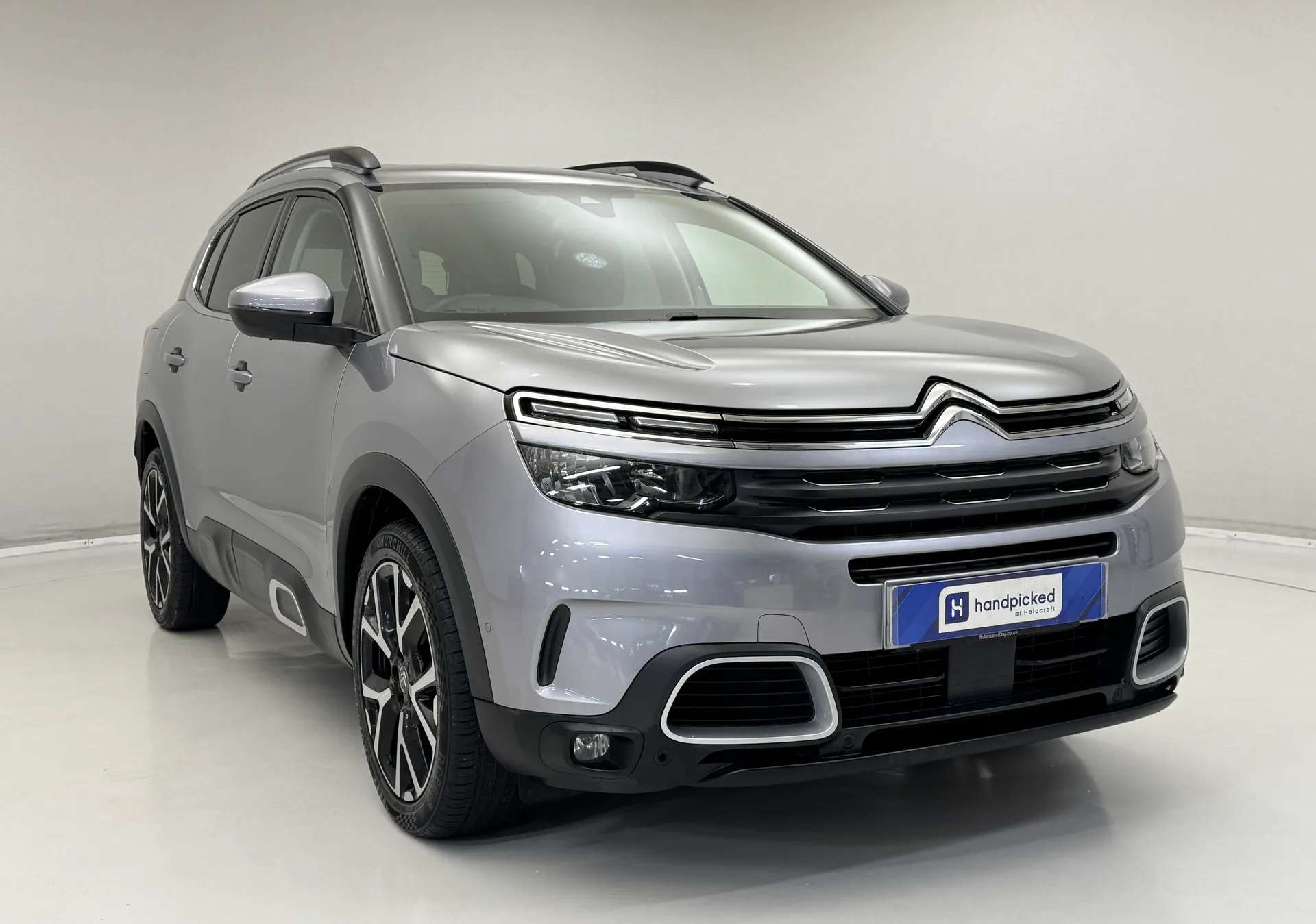 A 2020 CITROEN C5 AIRCROSS 1.2 PureTech 130 Flair Plus 5dr EAT8 â
AUTOMATIC â
A 2020 CITROEN C5 AIRCROSS 1.2 PureTech 130 Flair Plus 5dr EAT8 â
AUTOMATIC â