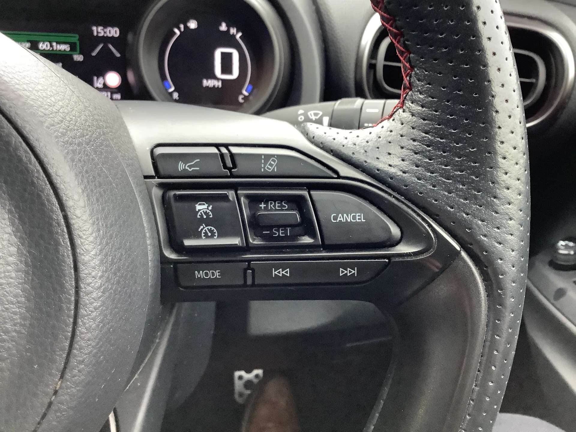 2022 TOYOTA YARIS 2022 TOYOTA YARIS