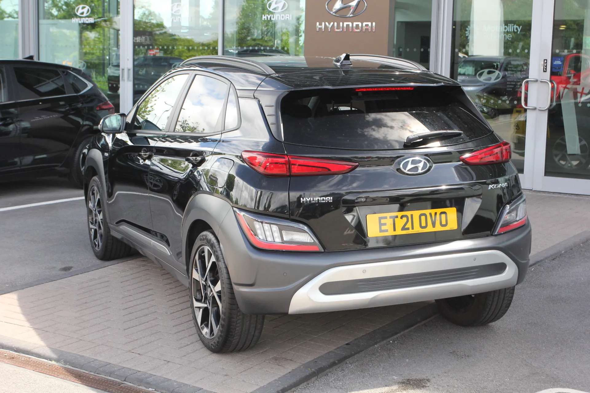 A 2021 HYUNDAI KONA 1.0 TGDi 48V MHEV Premium 5dr A 2021 HYUNDAI KONA 1.0 TGDi 48V MHEV Premium 5dr