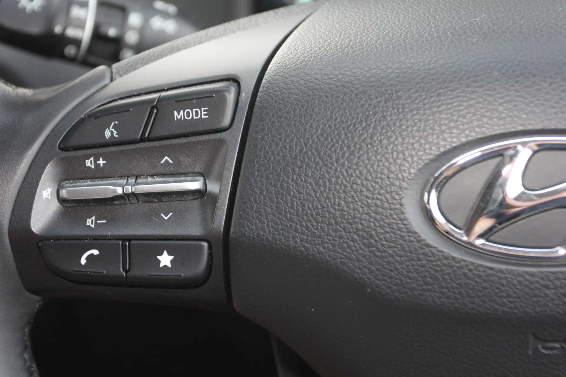 2021 HYUNDAI KONA 2021 HYUNDAI KONA
