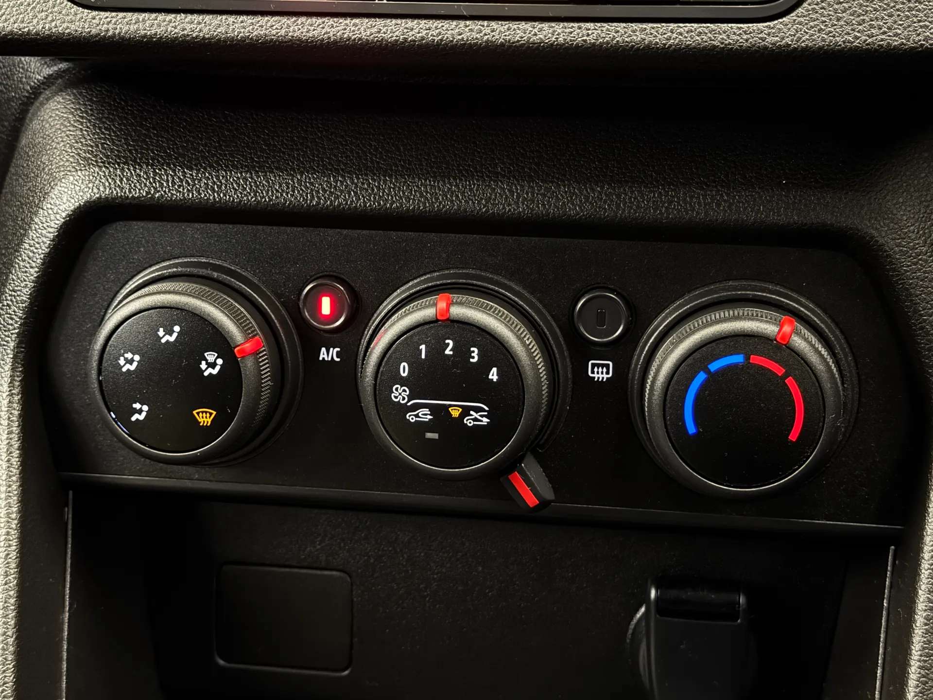 2023 DACIA SANDERO STEPWAY 2023 DACIA SANDERO STEPWAY