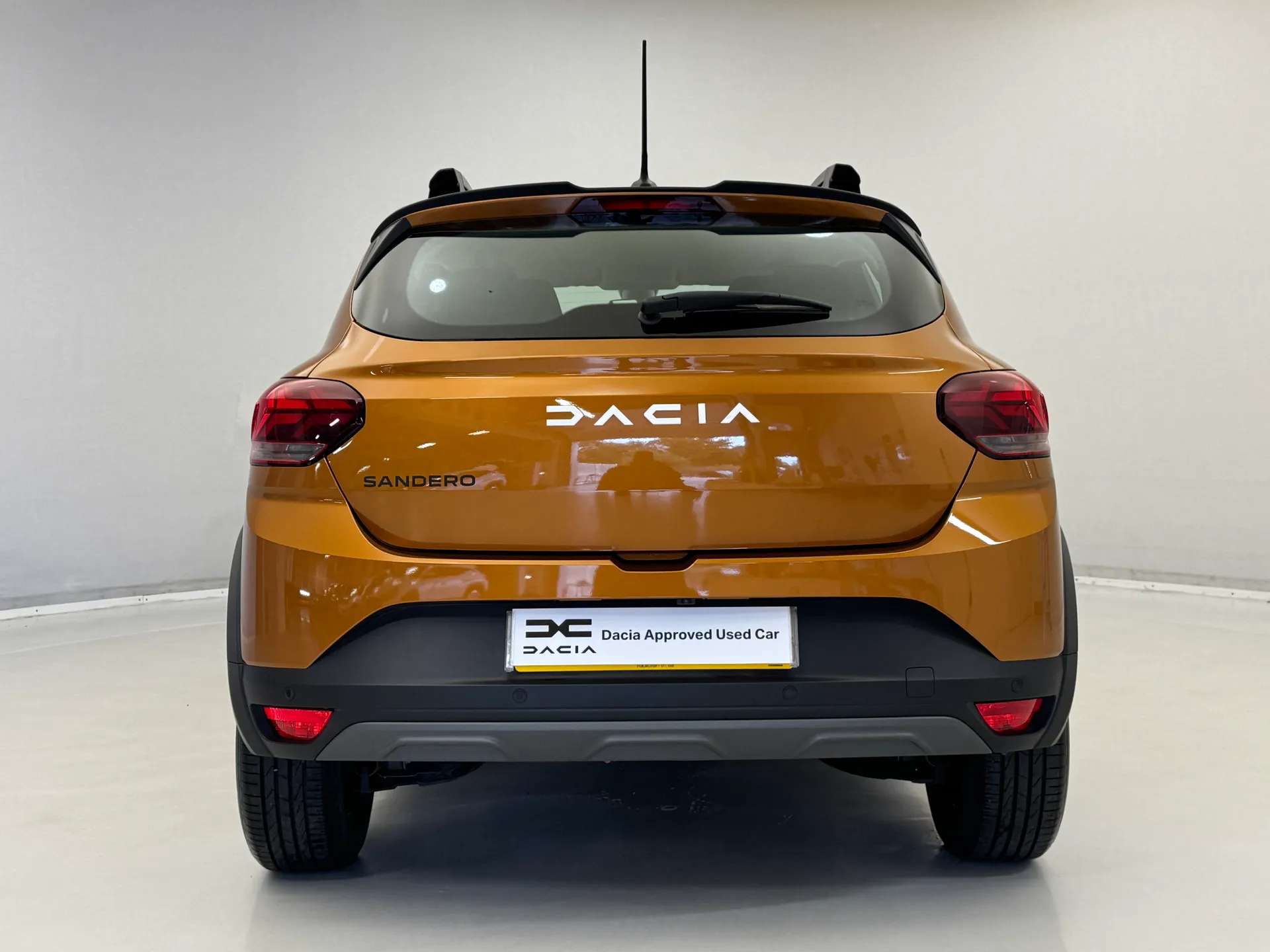 A 2023 DACIA SANDERO STEPWAY 1.0 TCe Expression 5dr A 2023 DACIA SANDERO STEPWAY 1.0 TCe Expression 5dr