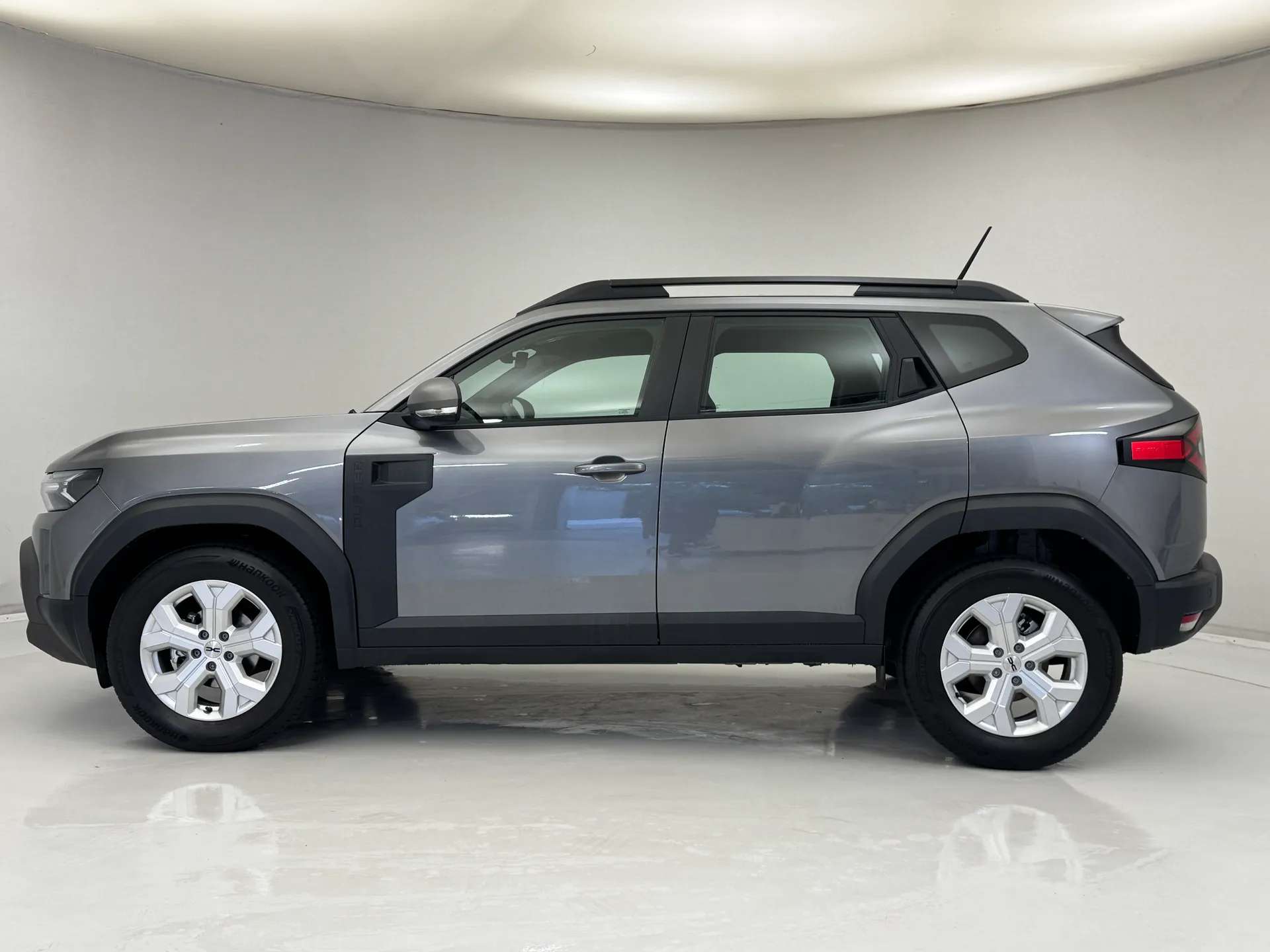 A 2026 DACIA DUSTER 1.2 TCe Mild Hybrid 140 Expression 5dr A 2026 DACIA DUSTER 1.2 TCe Mild Hybrid 140 Expression 5dr