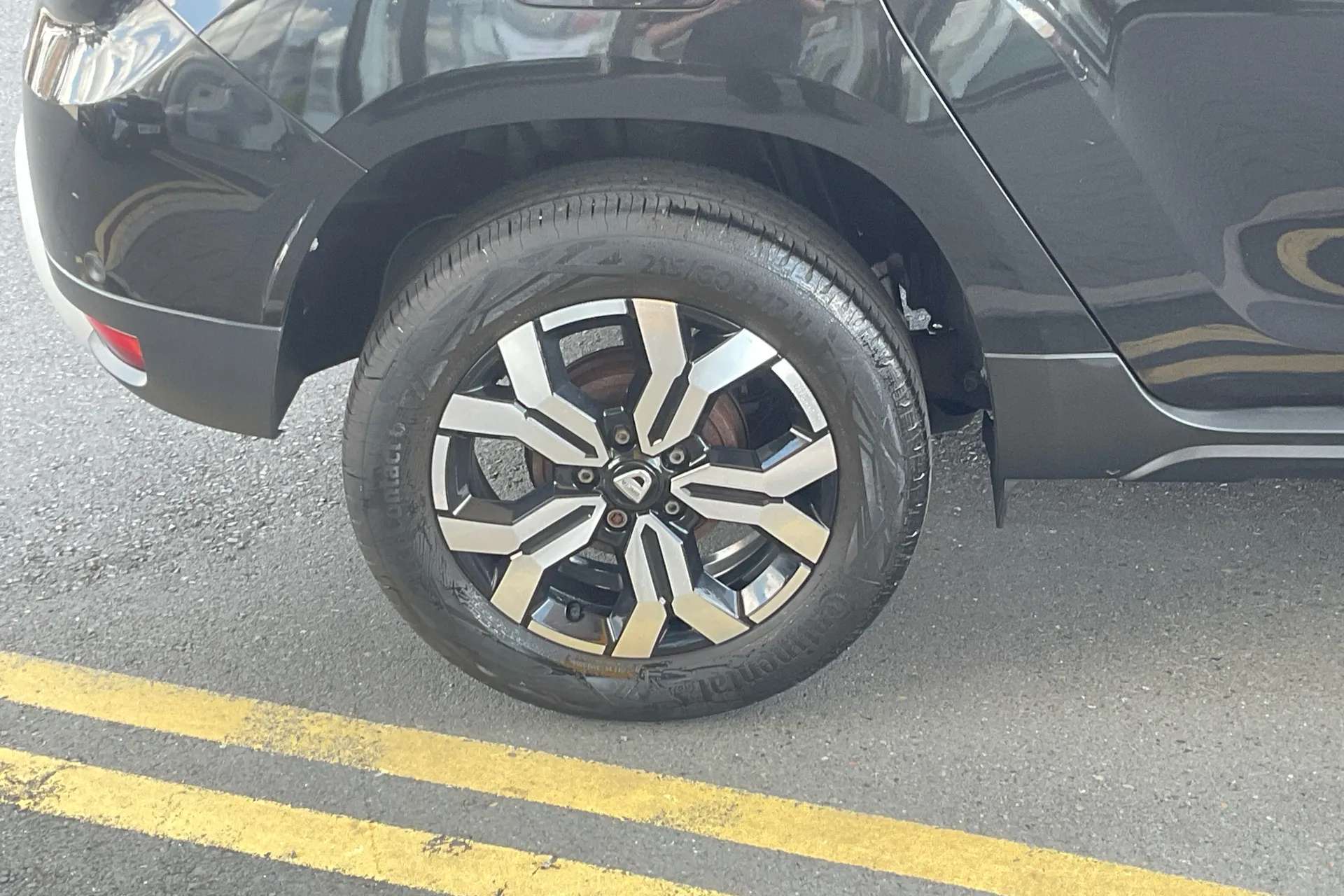 A 2021 DACIA DUSTER 1.0 TCe 100 Bi-Fuel Prestige 5dr A 2021 DACIA DUSTER 1.0 TCe 100 Bi-Fuel Prestige 5dr