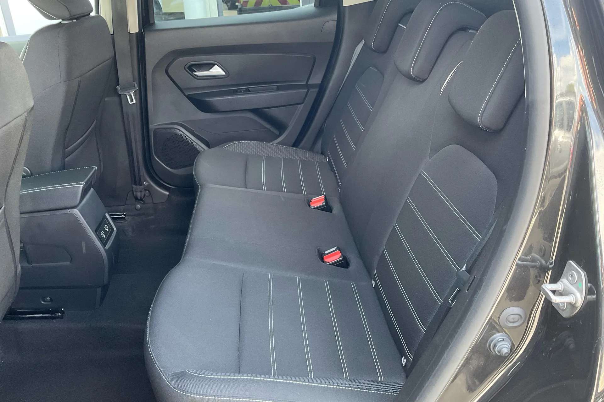 2021 DACIA DUSTER 2021 DACIA DUSTER