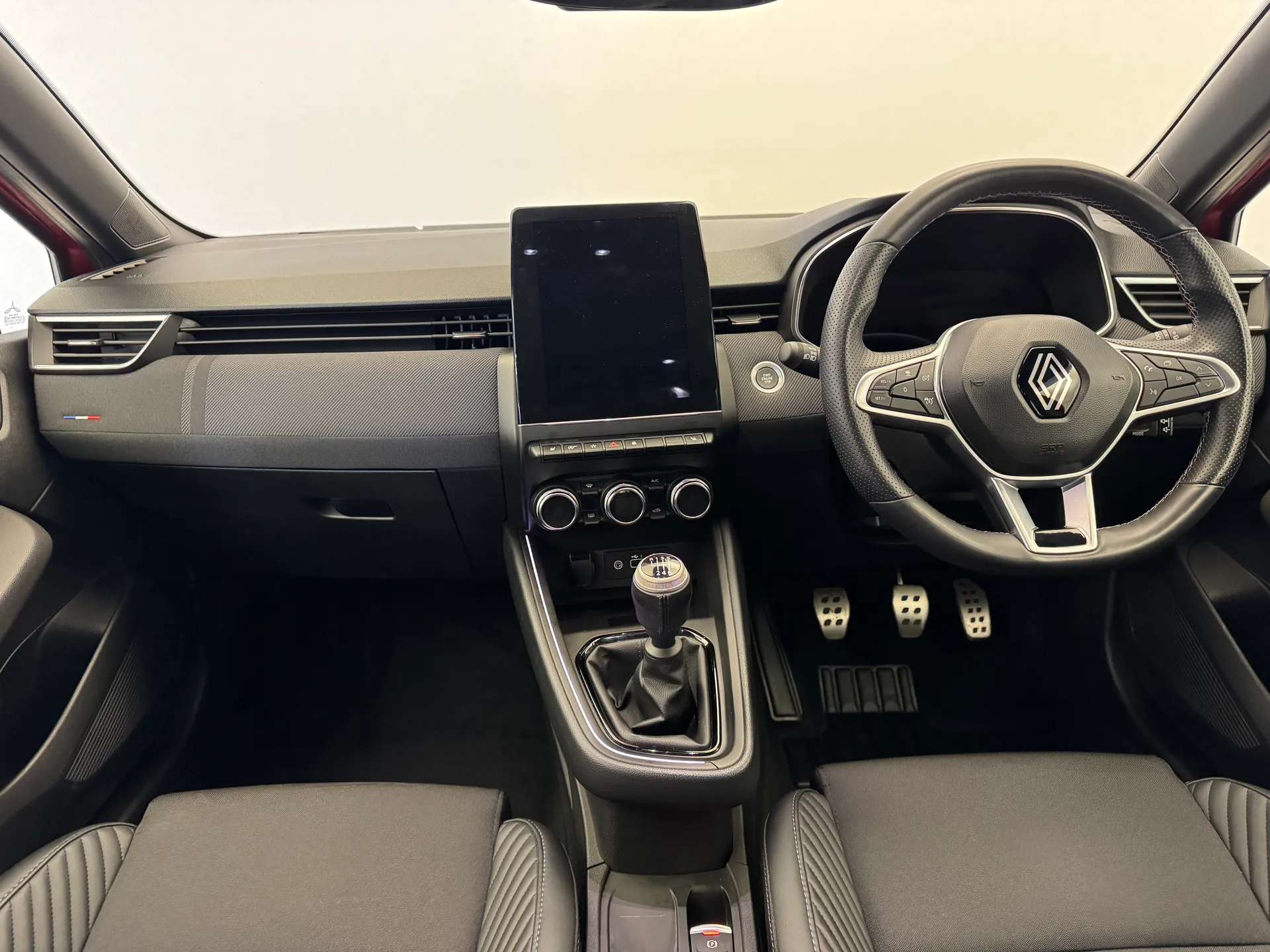 2024 RENAULT CLIO 2024 RENAULT CLIO