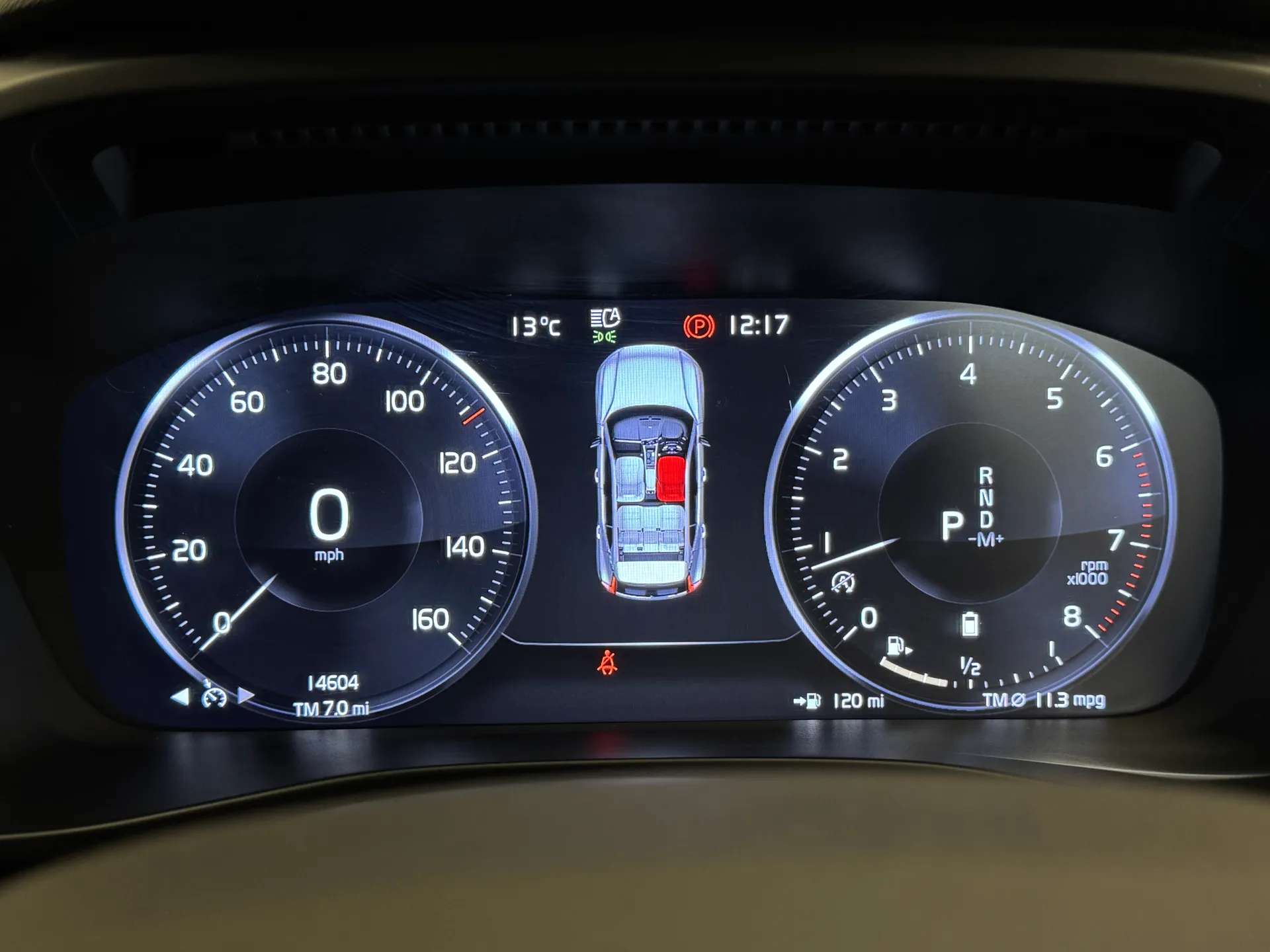 2020 VOLVO XC40 2020 VOLVO XC40