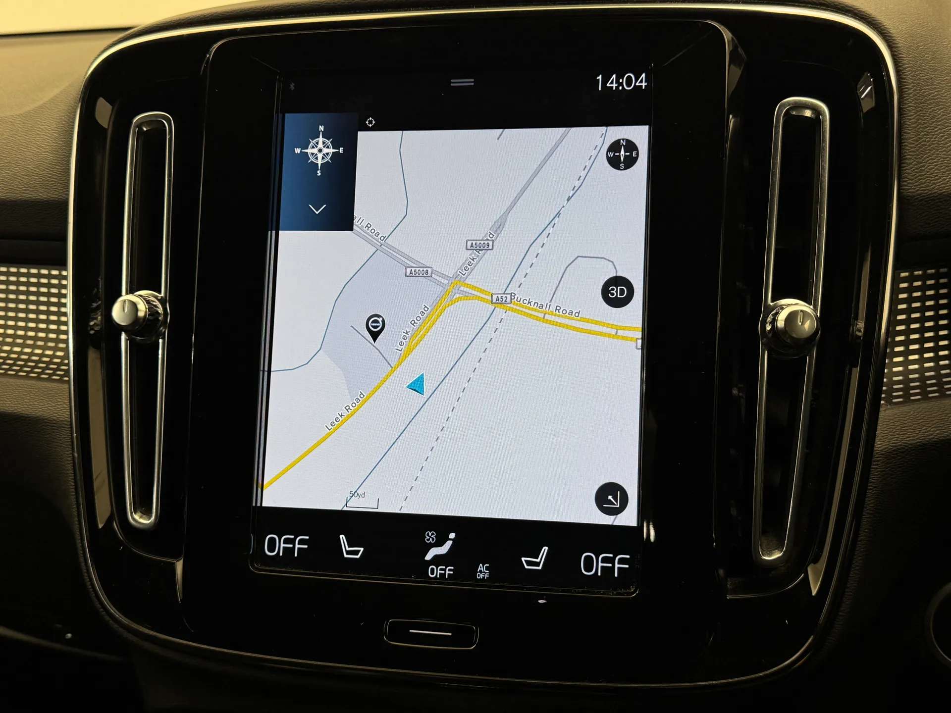 2020 VOLVO XC40 2020 VOLVO XC40