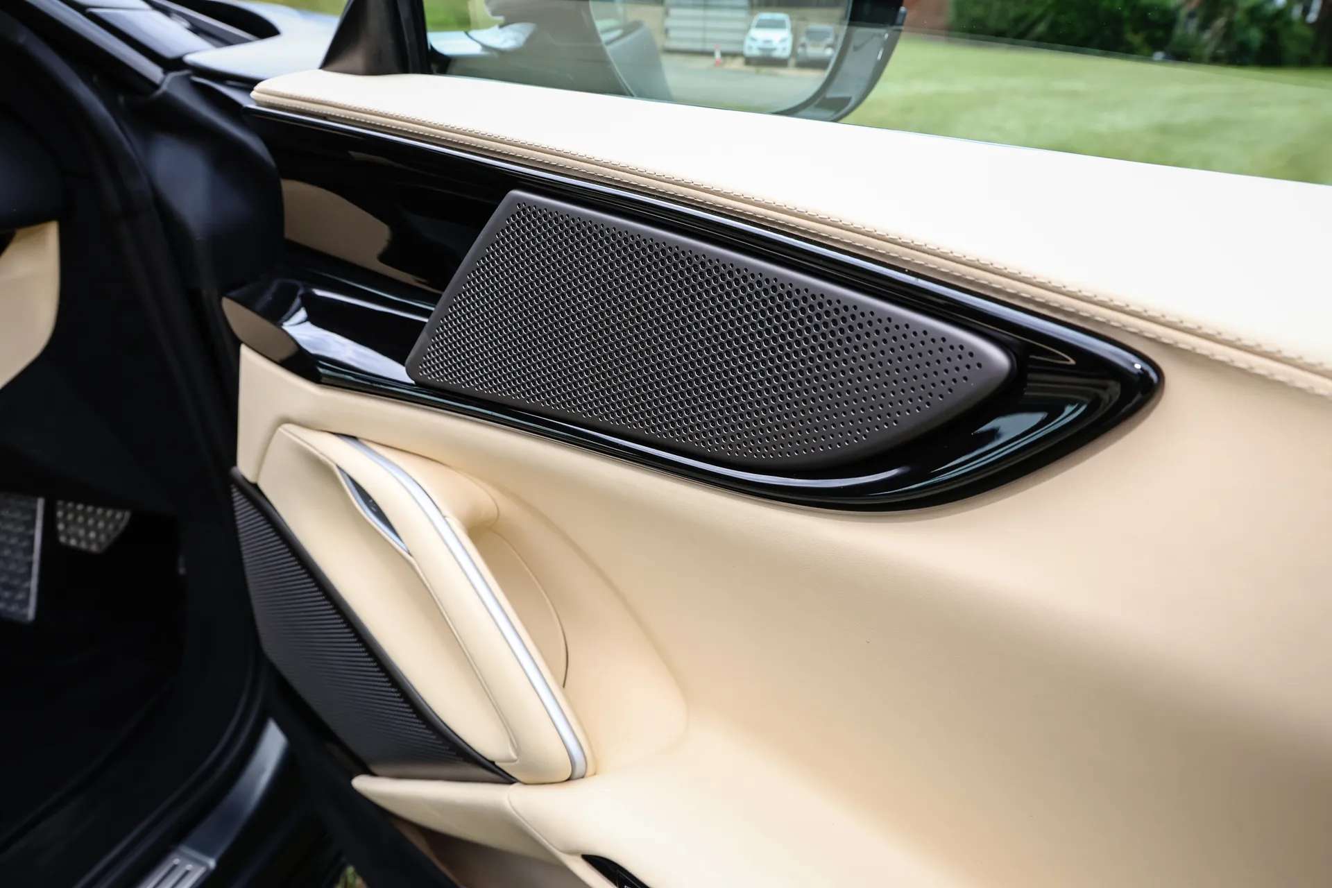 2024 FERRARI PUROSANGUE S-A 2024 FERRARI PUROSANGUE S-A