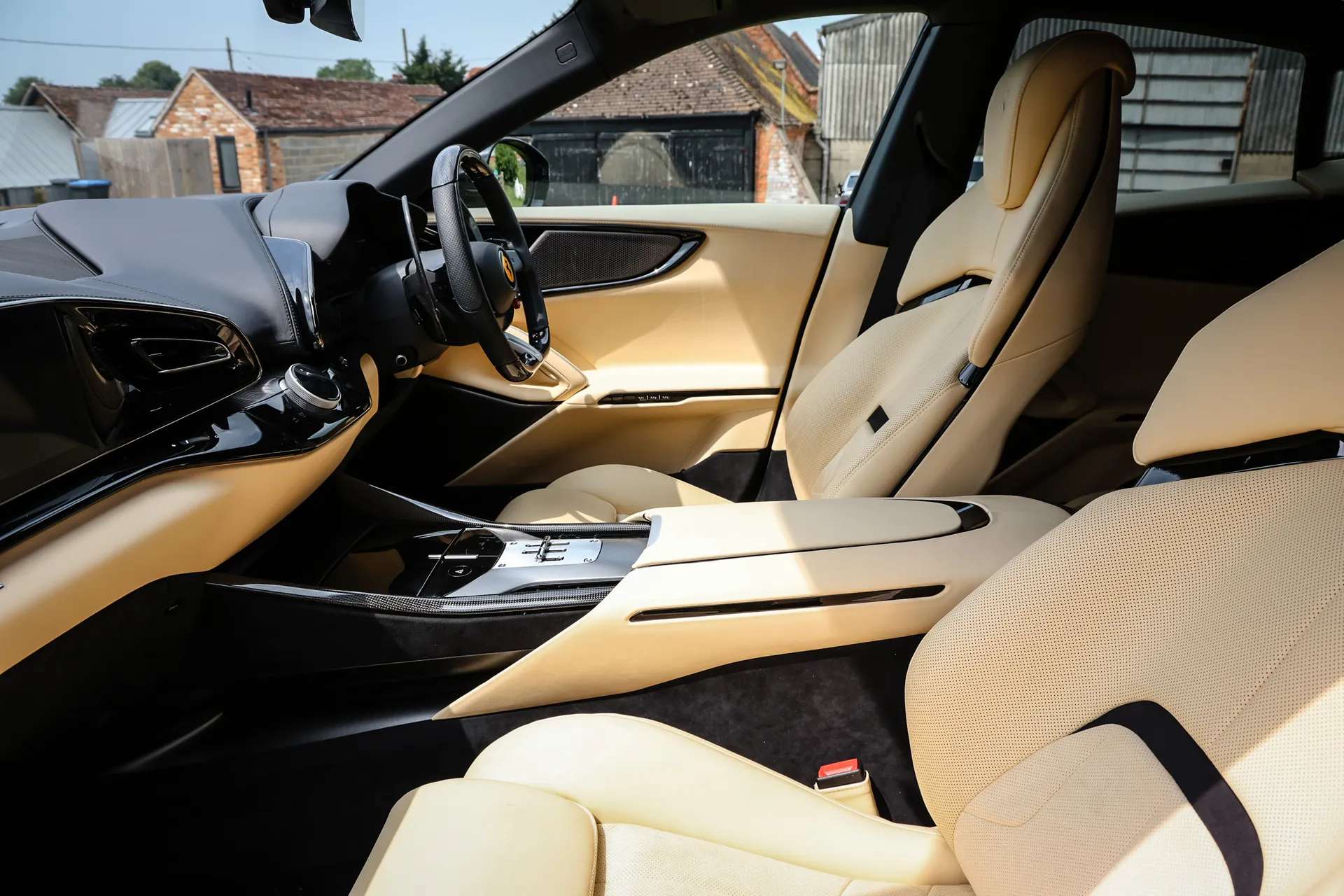 2024 FERRARI PUROSANGUE S-A 2024 FERRARI PUROSANGUE S-A