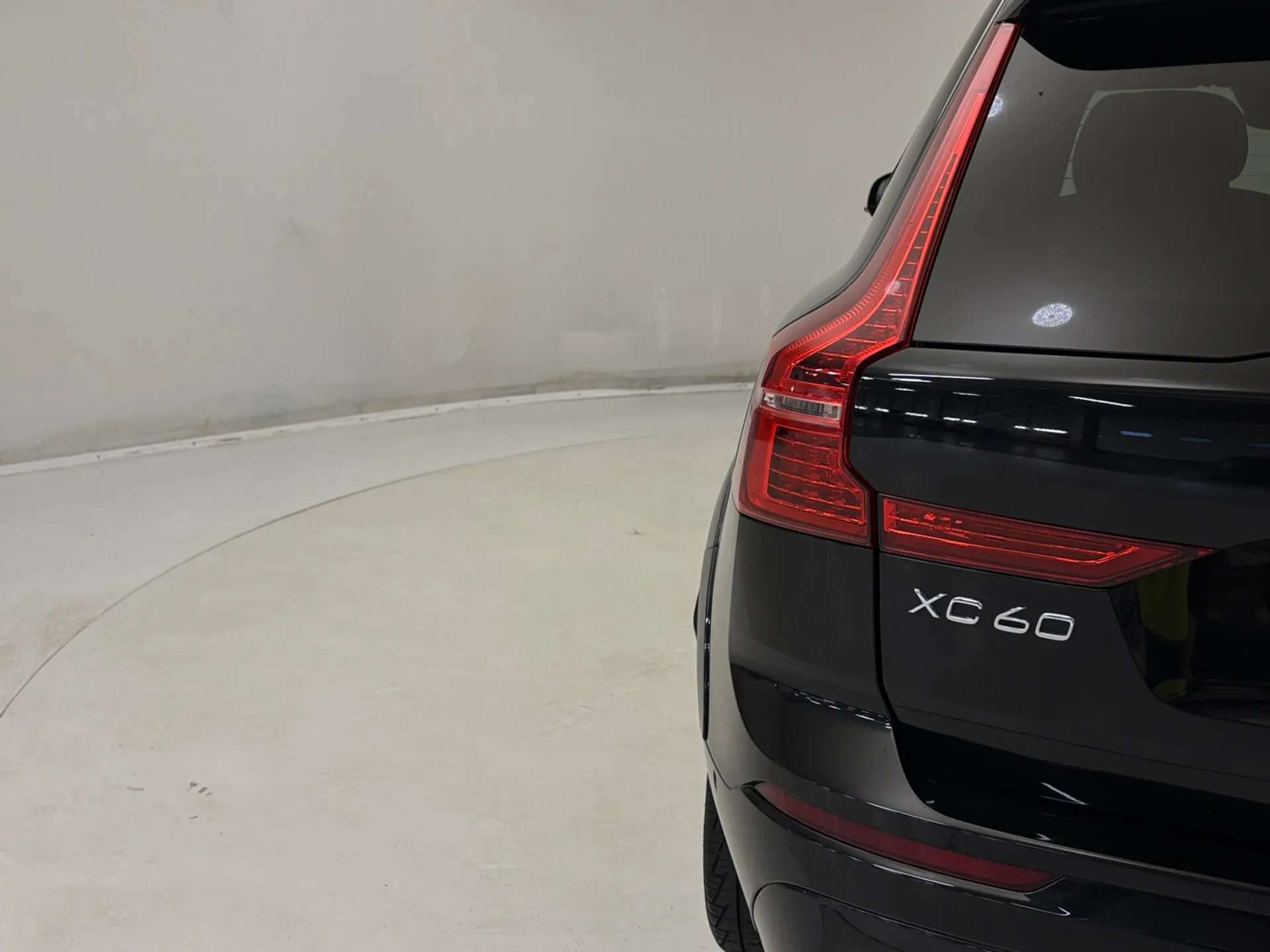2020 VOLVO XC60 2020 VOLVO XC60