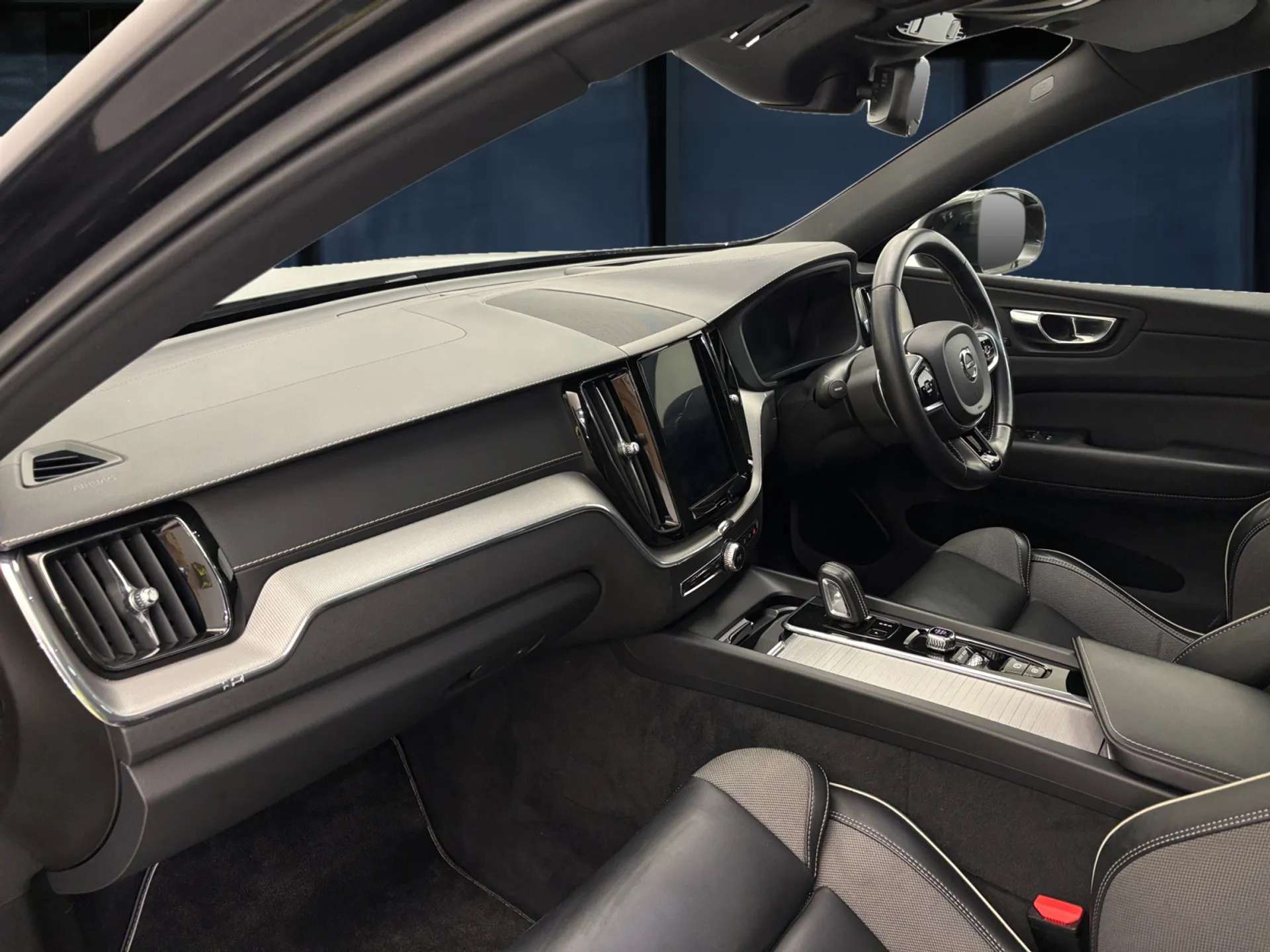2020 VOLVO XC60 2020 VOLVO XC60