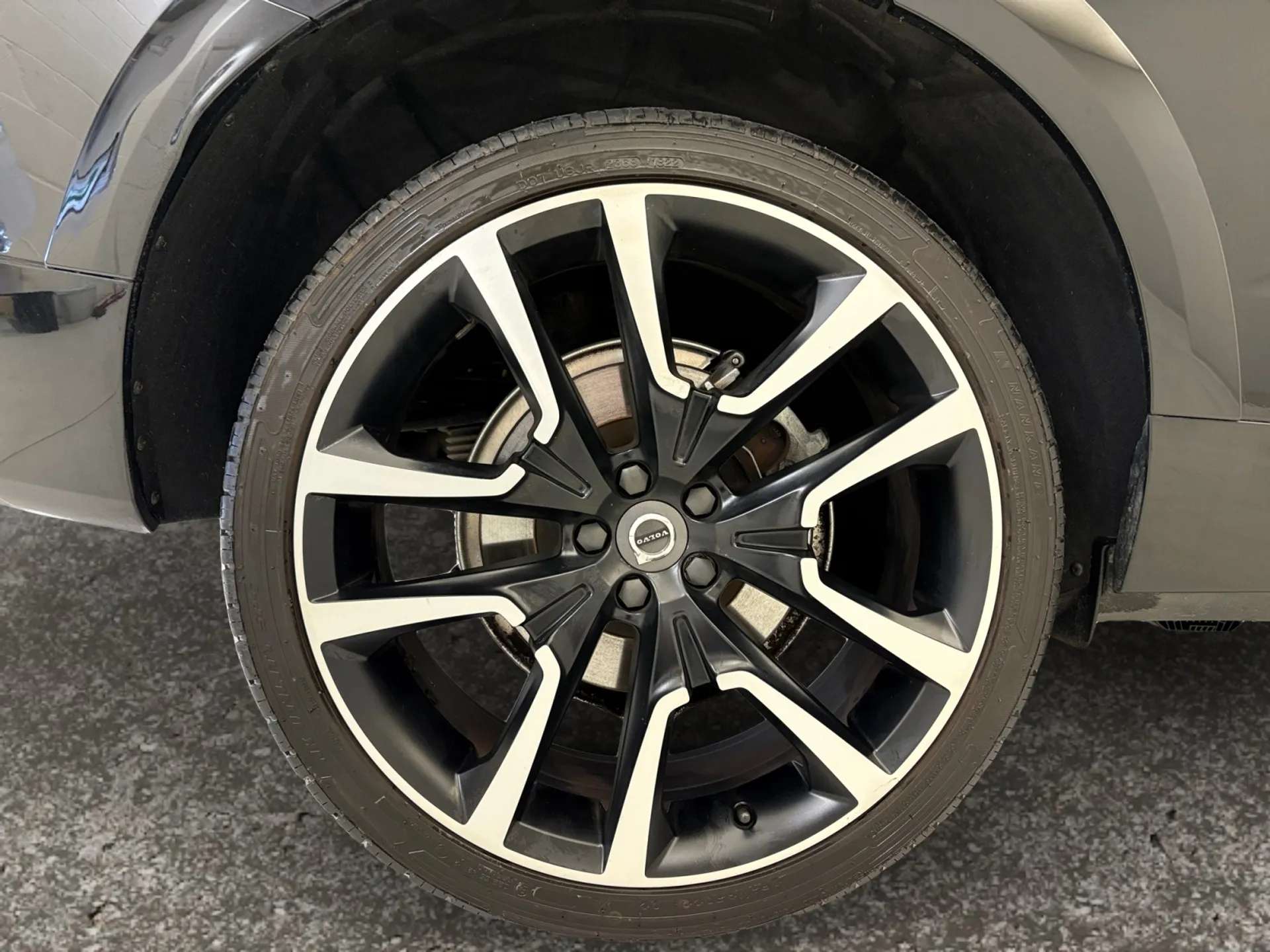 2020 VOLVO XC60 2020 VOLVO XC60