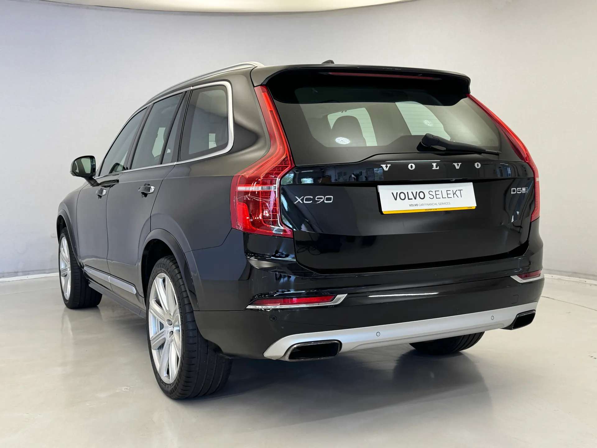 2017 VOLVO XC90 2017 VOLVO XC90