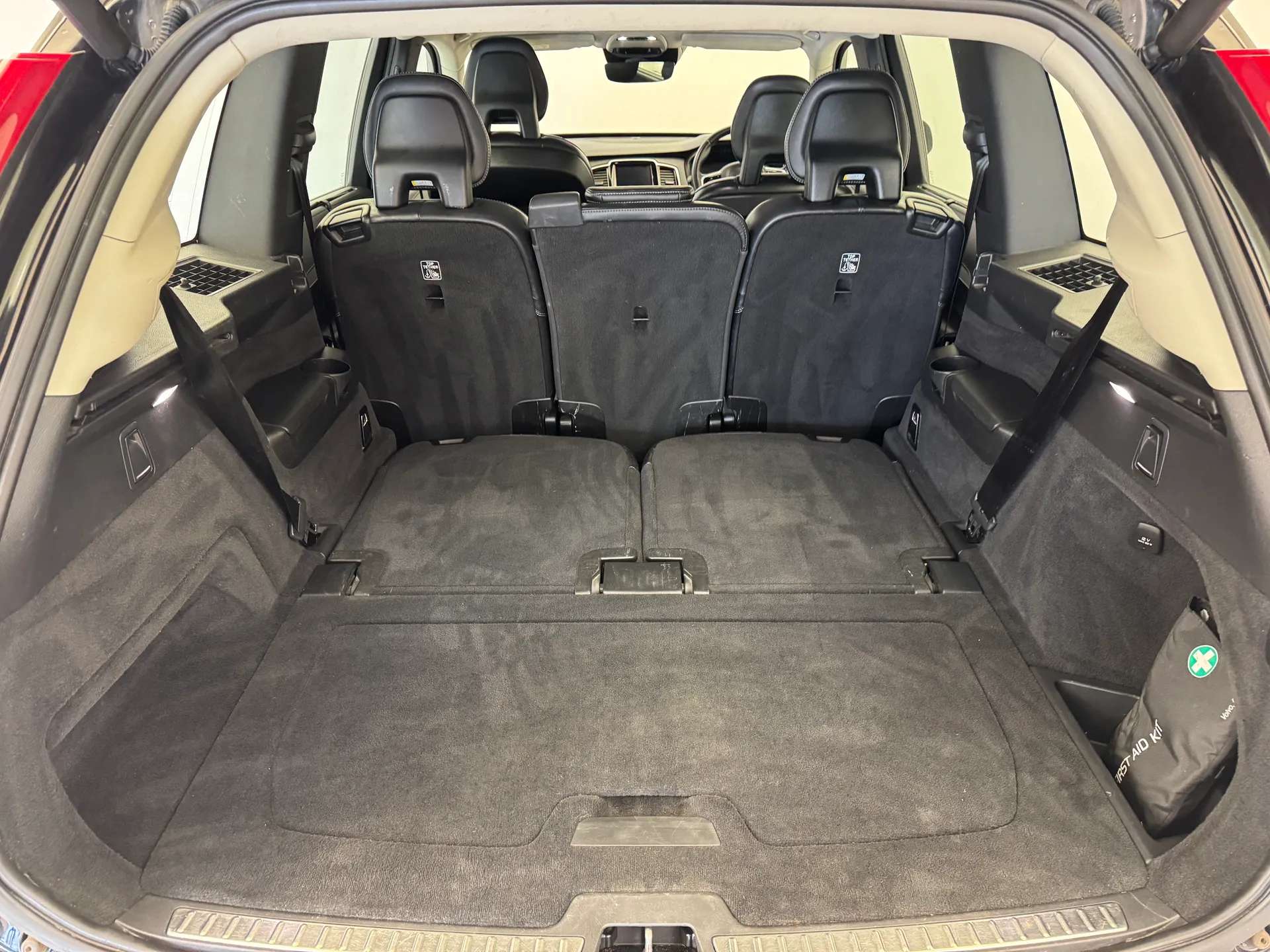 2017 VOLVO XC90 2017 VOLVO XC90