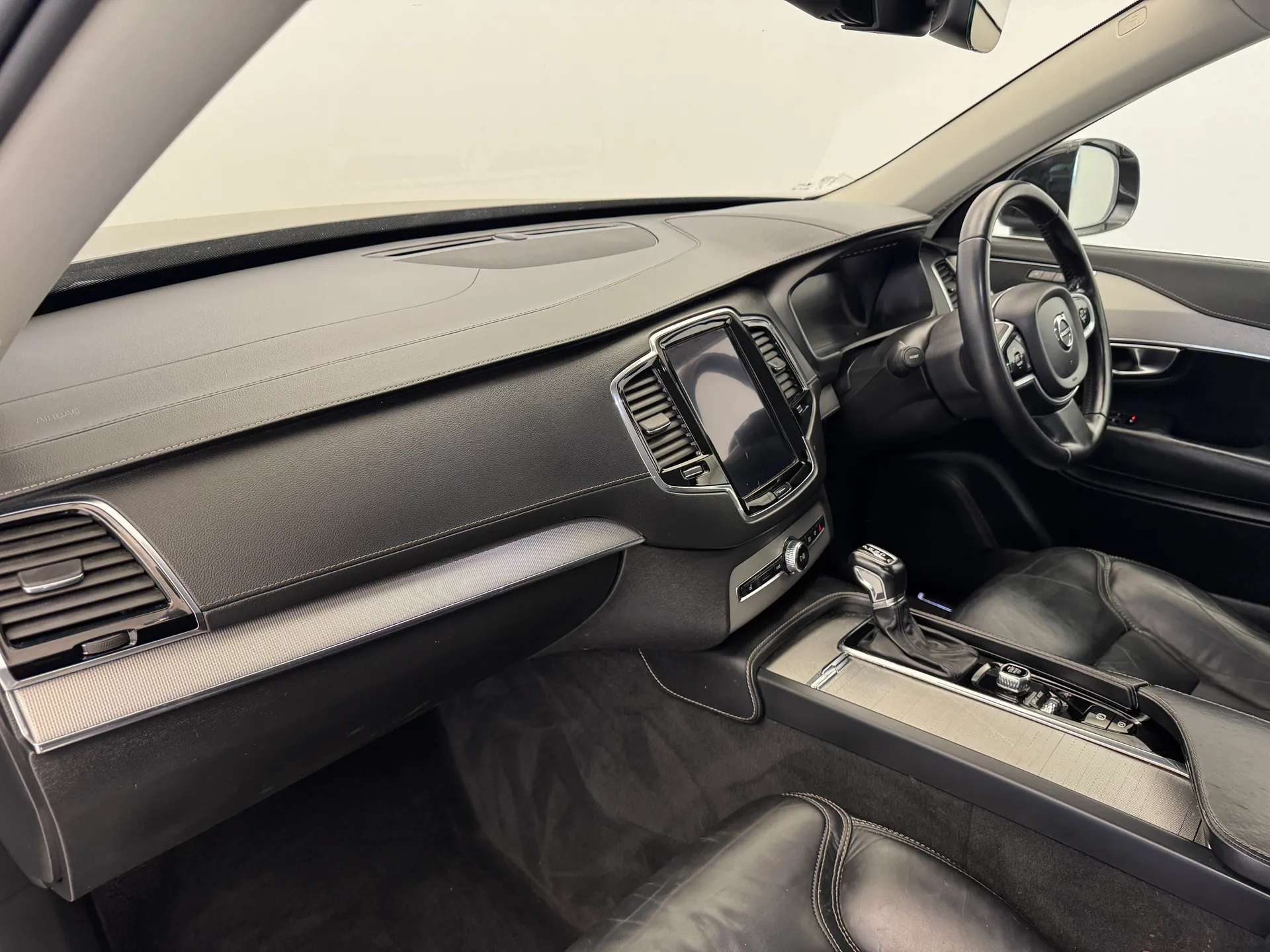 2017 VOLVO XC90 2017 VOLVO XC90