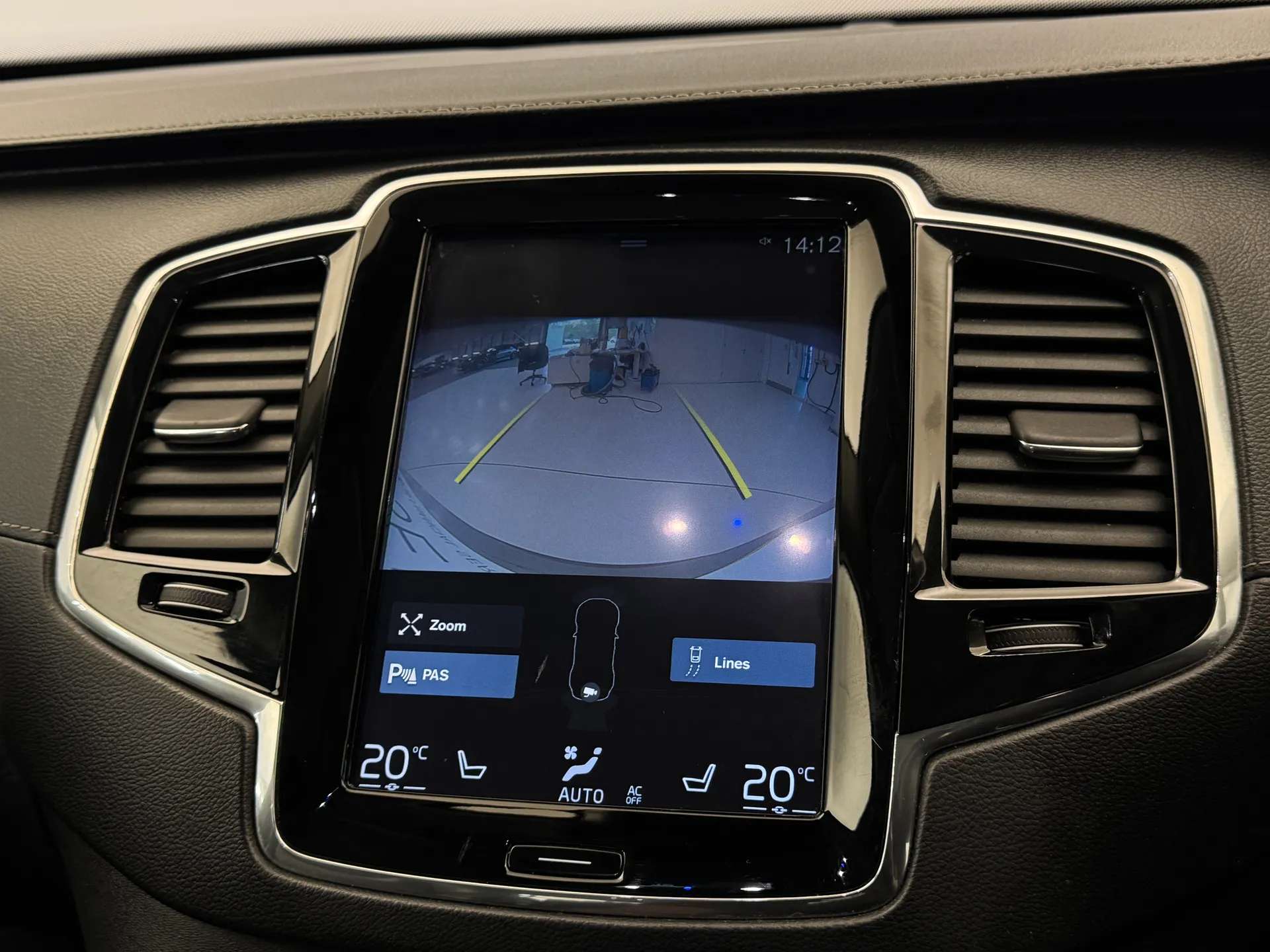 2017 VOLVO XC90 2017 VOLVO XC90