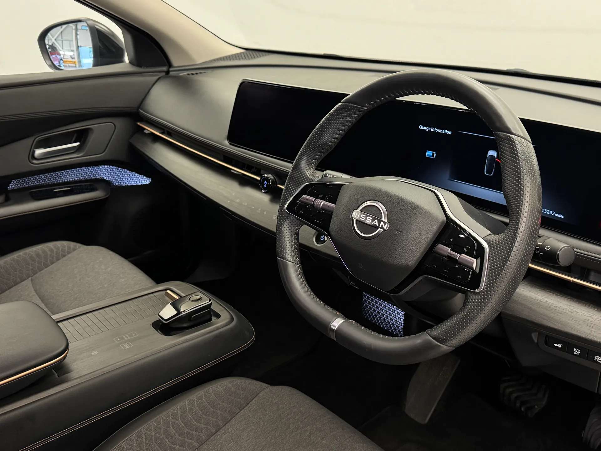 A 2024 NISSAN ARIYA 225kW Advance 87kWh 22kWCh 5dr e-4ORCE Auto A 2024 NISSAN ARIYA 225kW Advance 87kWh 22kWCh 5dr e-4ORCE Auto