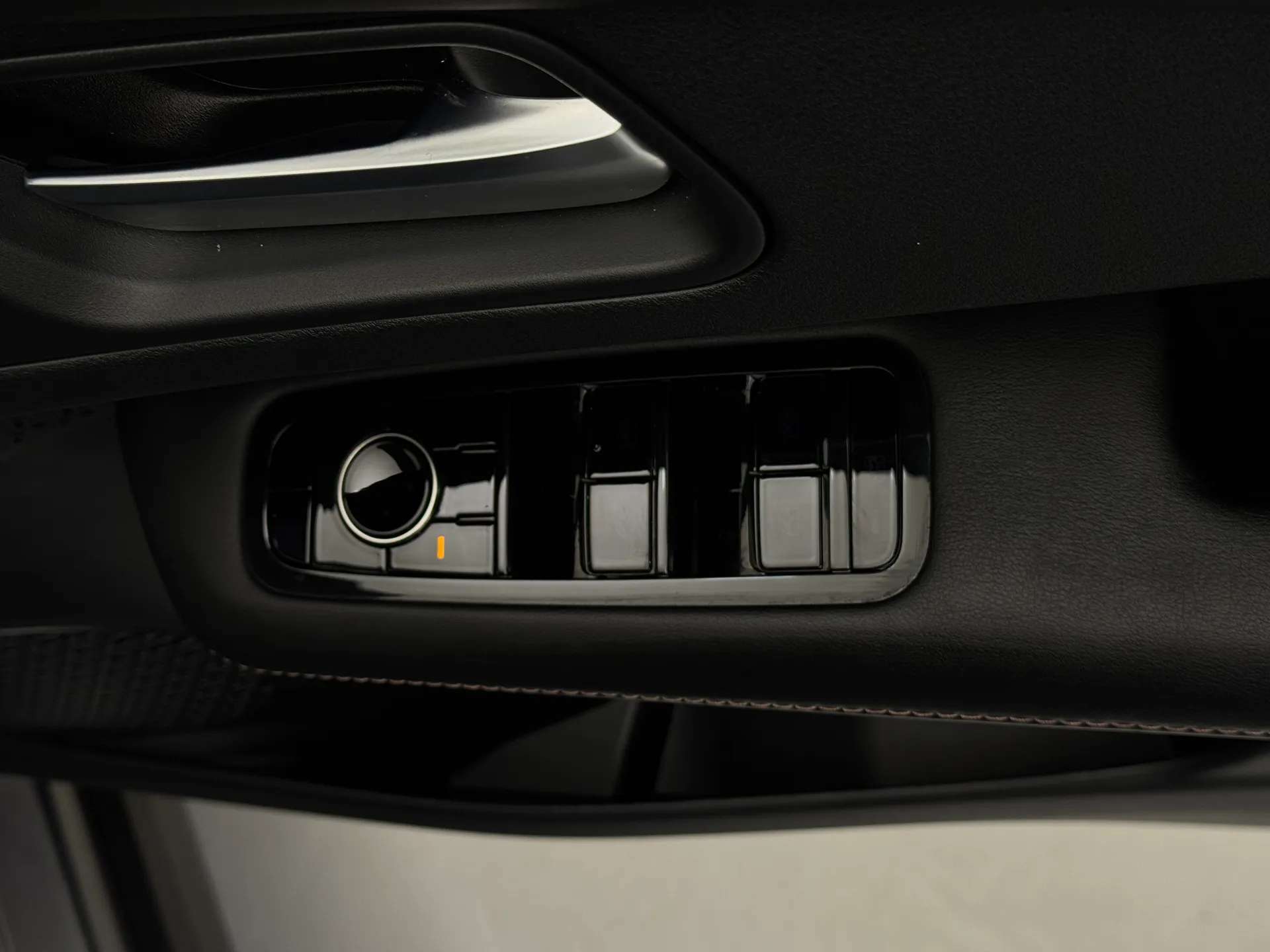 2024 NISSAN ARIYA 2024 NISSAN ARIYA