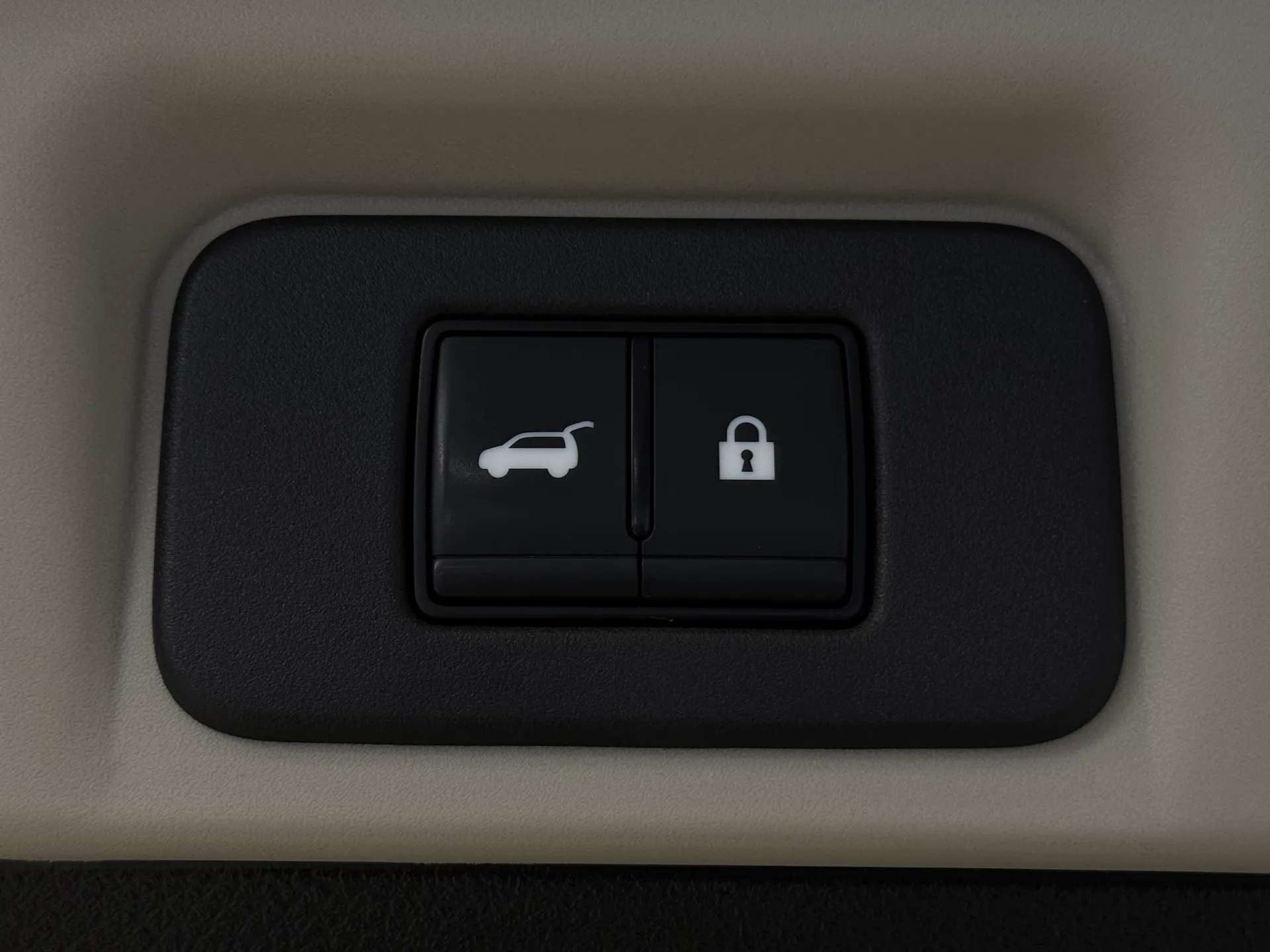 2024 NISSAN ARIYA 2024 NISSAN ARIYA