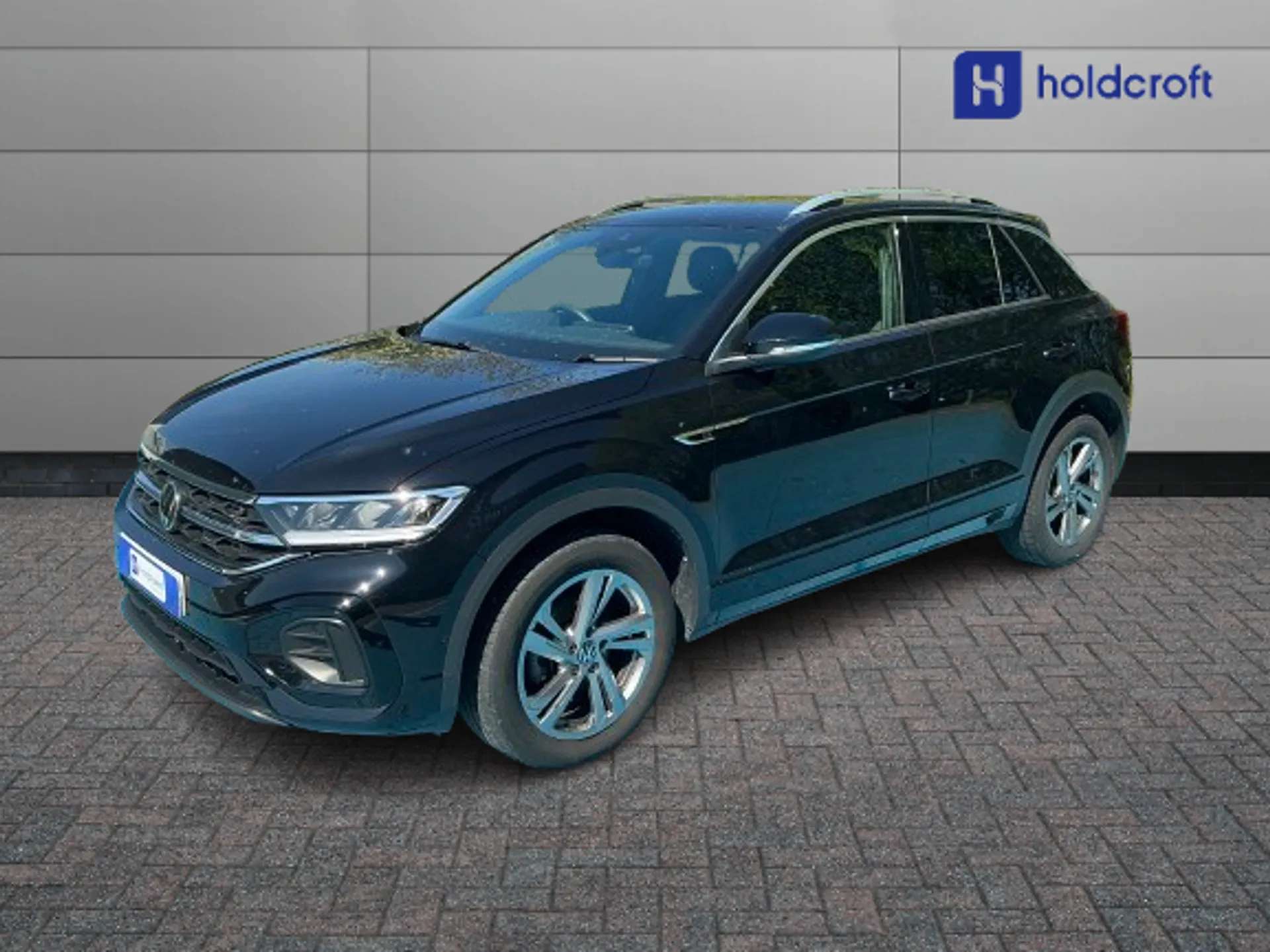 A 2023 VOLKSWAGEN T-ROC 1.5 TSI R-Line 5dr DSG A 2023 VOLKSWAGEN T-ROC 1.5 TSI R-Line 5dr DSG