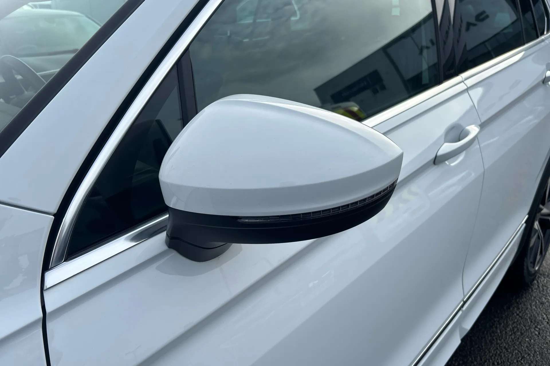 2023 VOLKSWAGEN TIGUAN 2023 VOLKSWAGEN TIGUAN