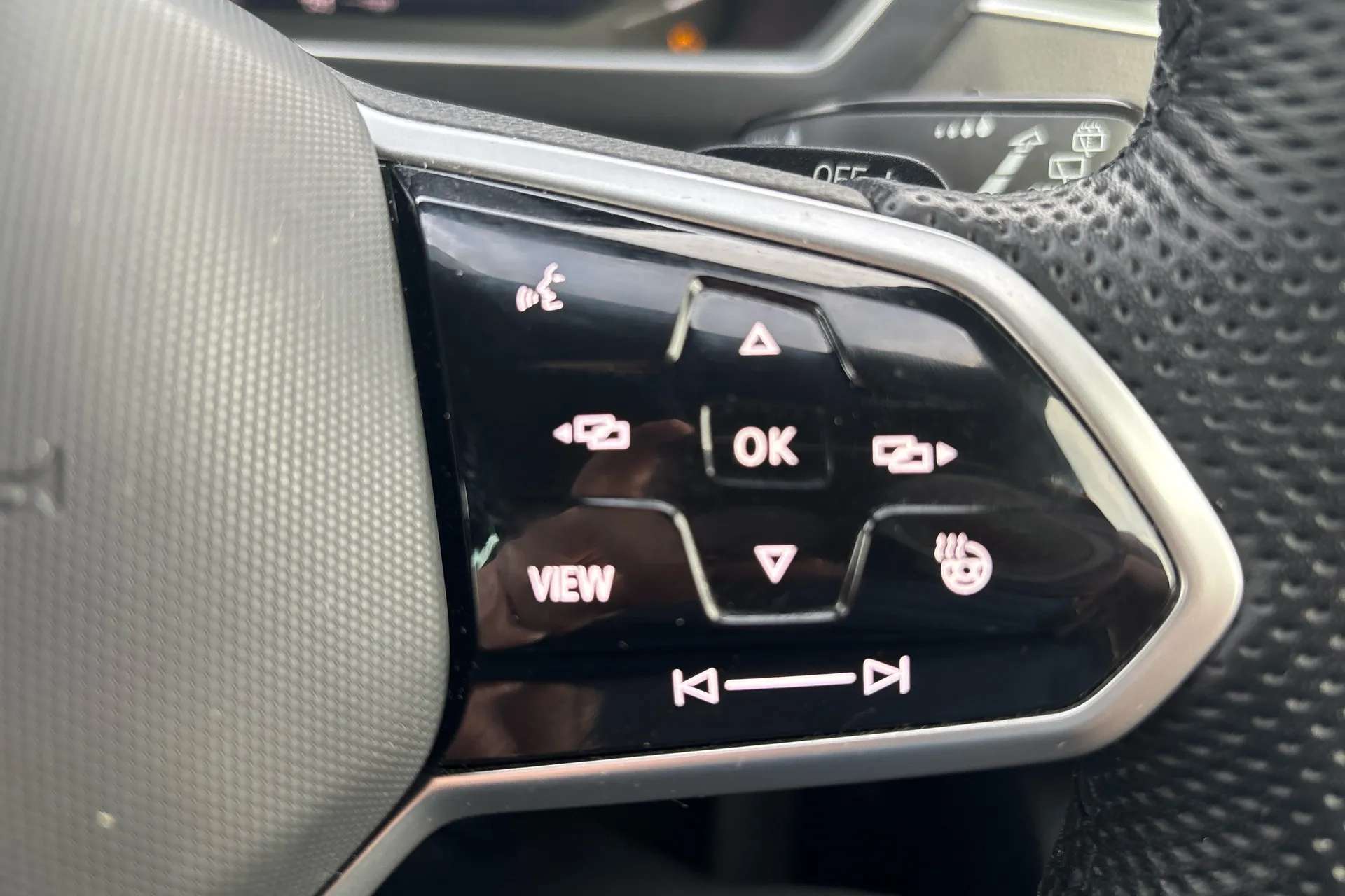 2023 VOLKSWAGEN TIGUAN 2023 VOLKSWAGEN TIGUAN