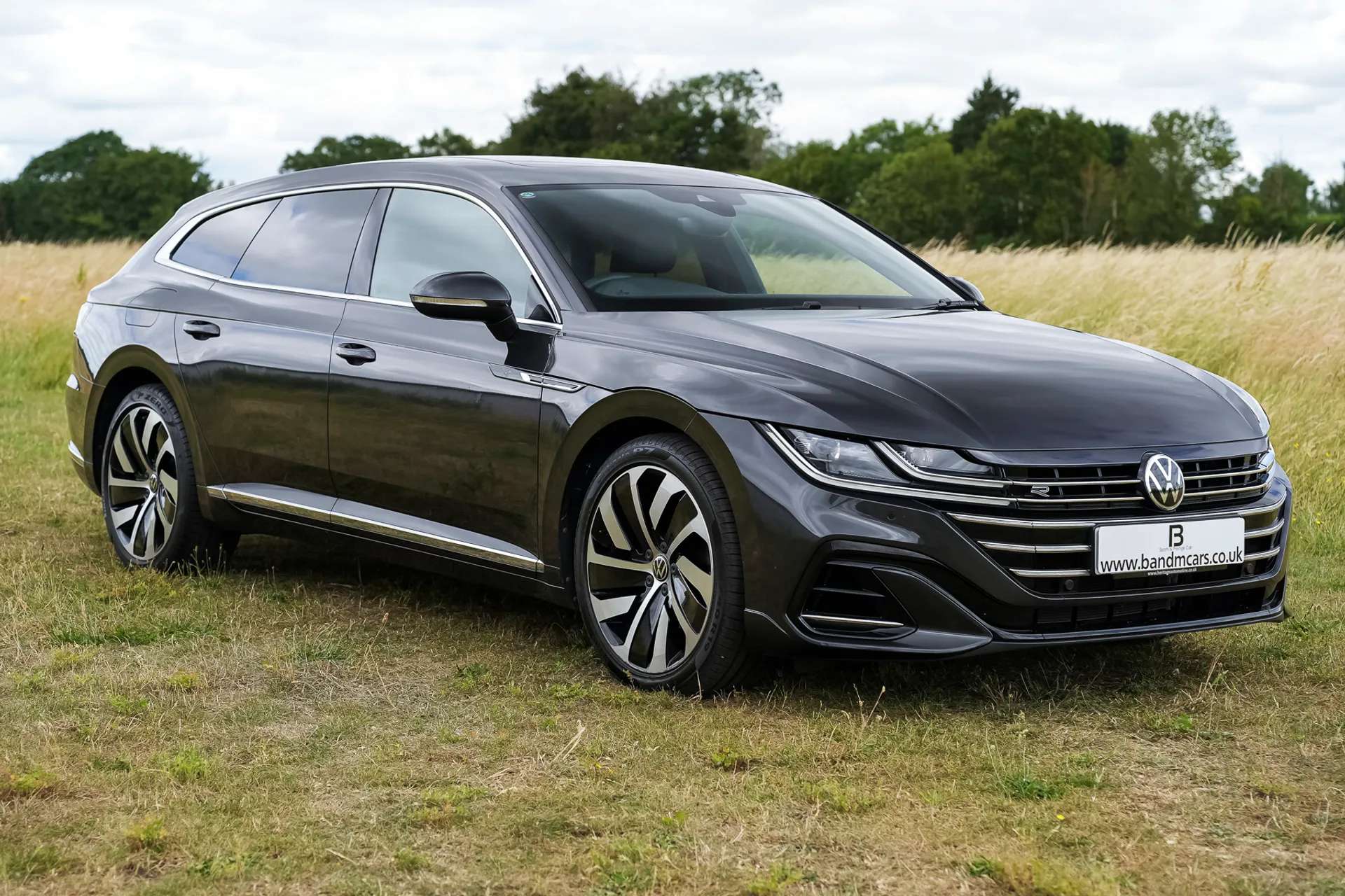 A 2021 VOLKSWAGEN ARTEON 2.0 TSI R-Line 5dr DSG A 2021 VOLKSWAGEN ARTEON 2.0 TSI R-Line 5dr DSG