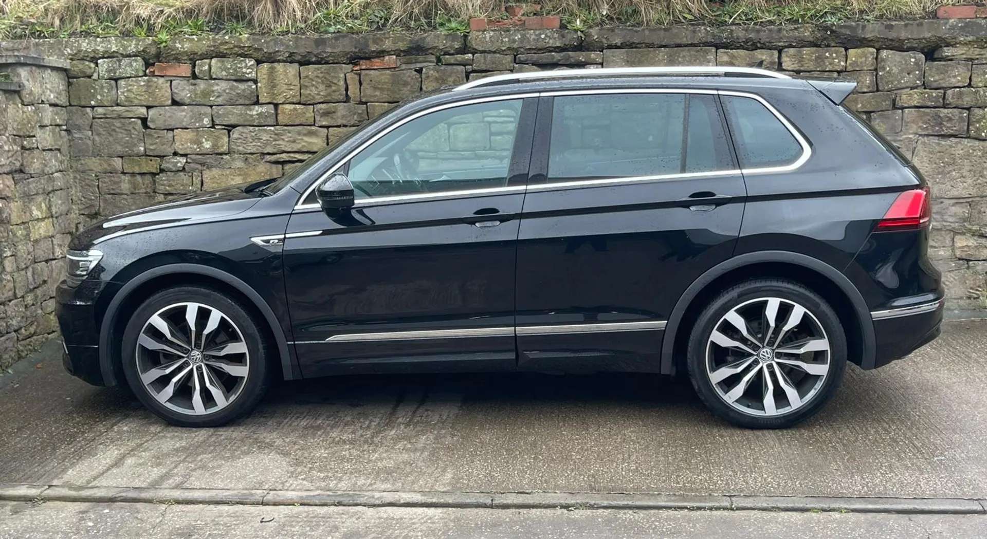 2018 VOLKSWAGEN TIGUAN 2018 VOLKSWAGEN TIGUAN