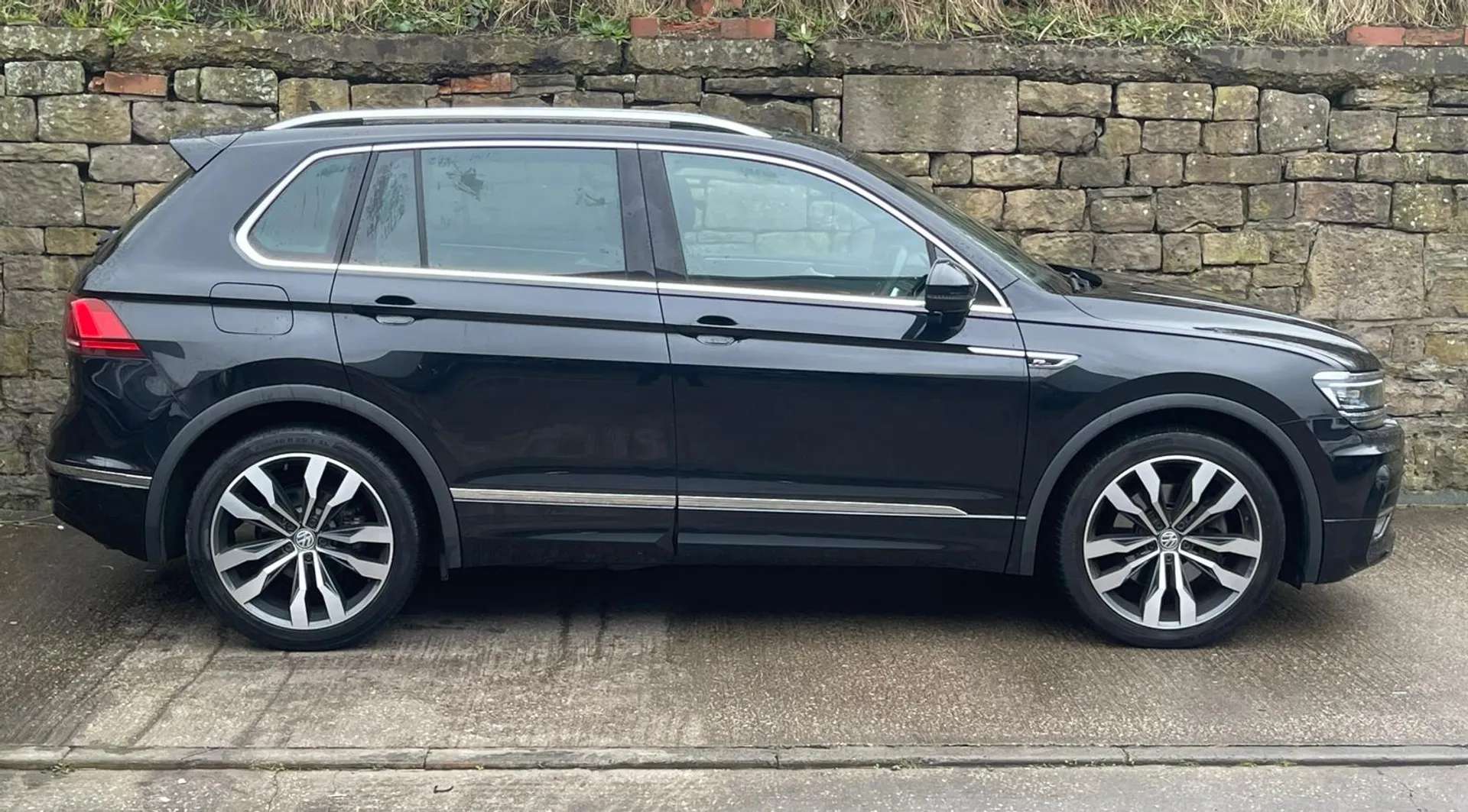 2018 VOLKSWAGEN TIGUAN 2018 VOLKSWAGEN TIGUAN