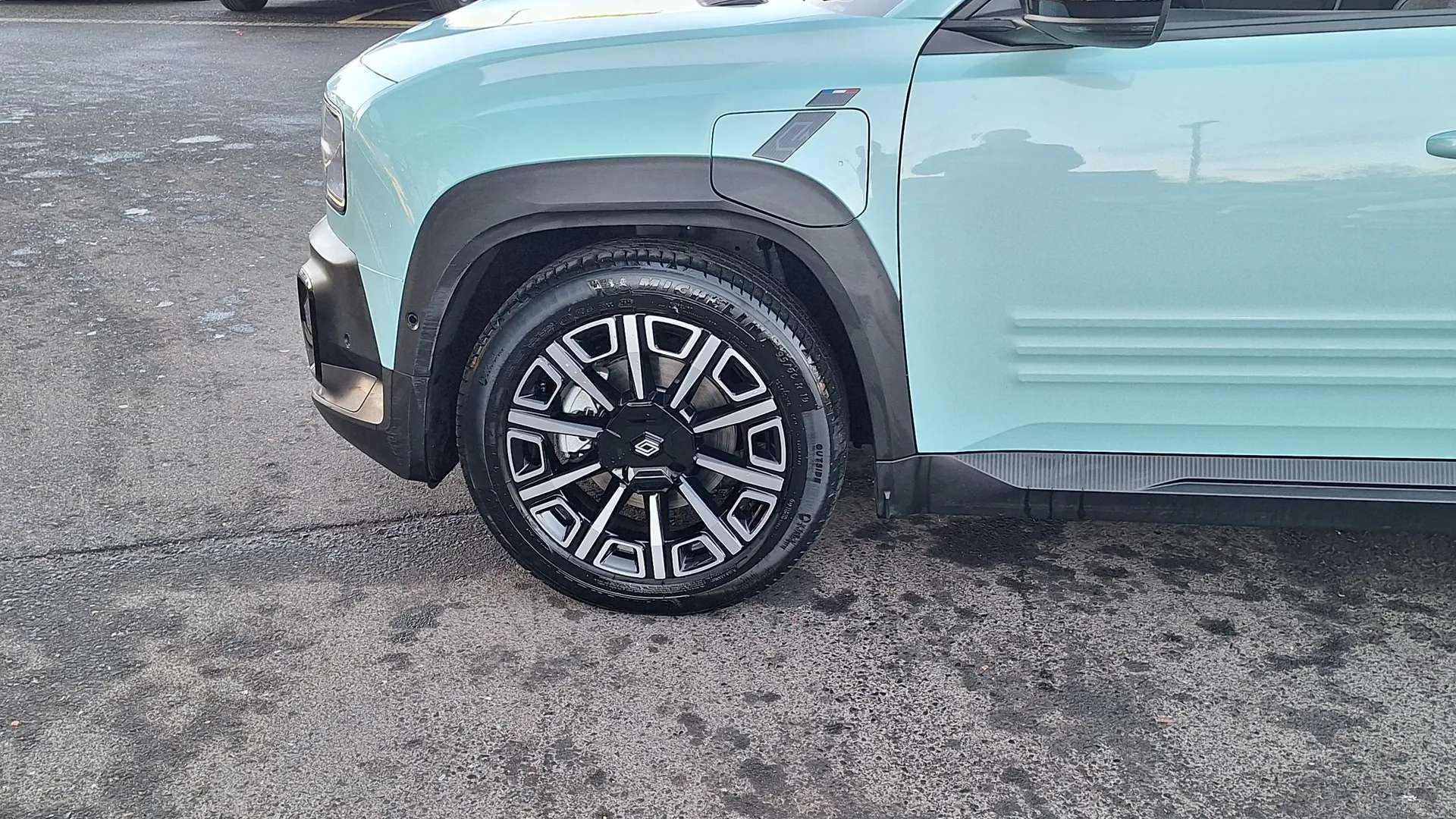 2025 RENAULT 4 2025 RENAULT 4