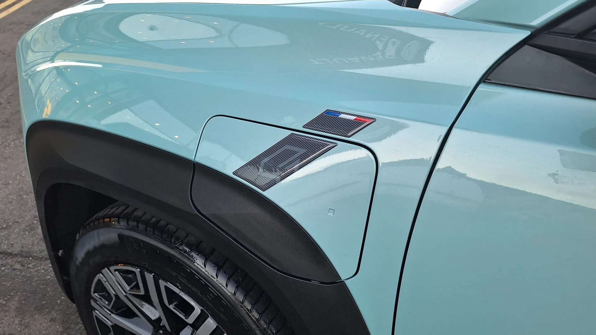 2025 RENAULT 4 2025 RENAULT 4