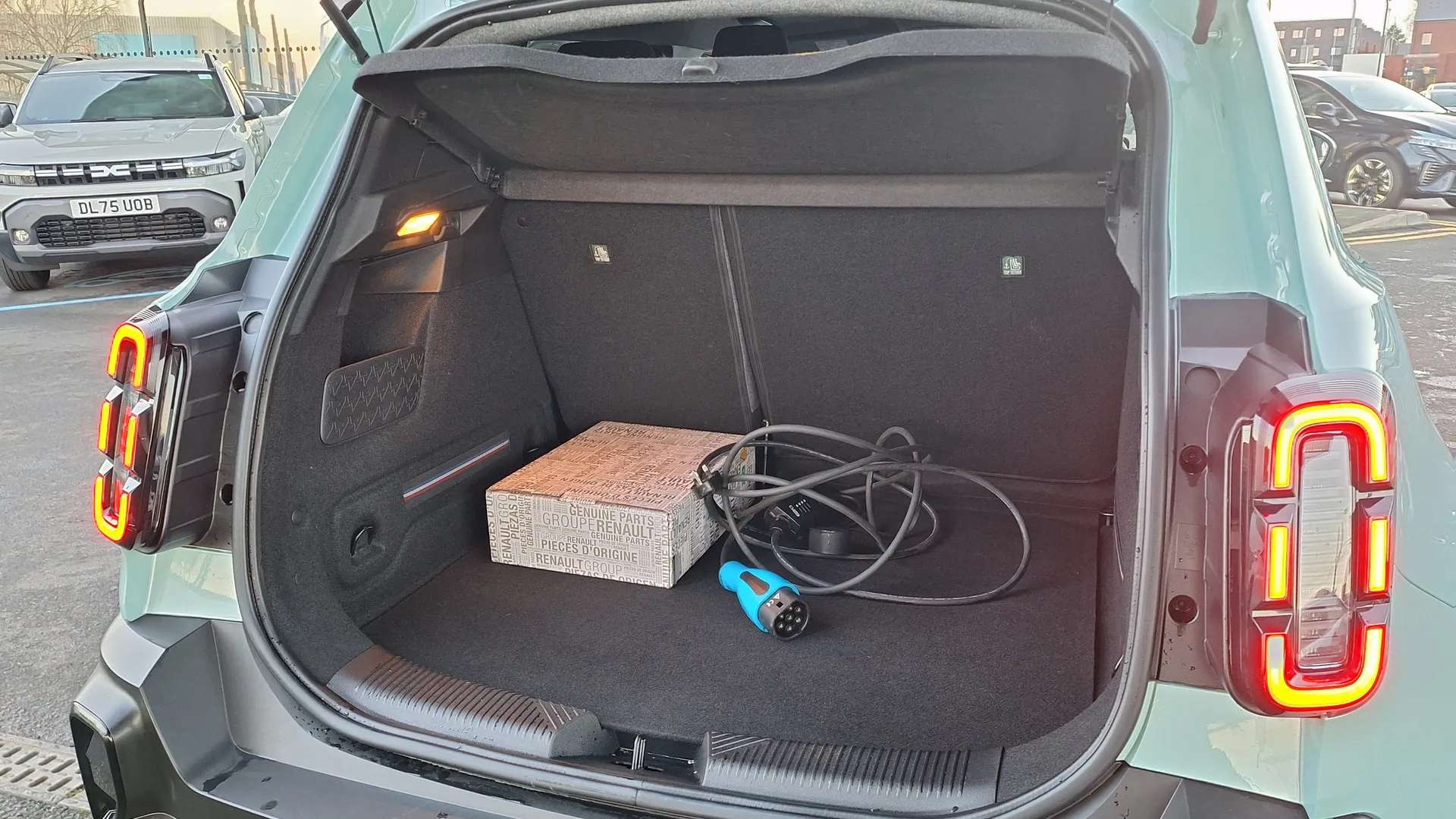 2025 RENAULT 4 2025 RENAULT 4