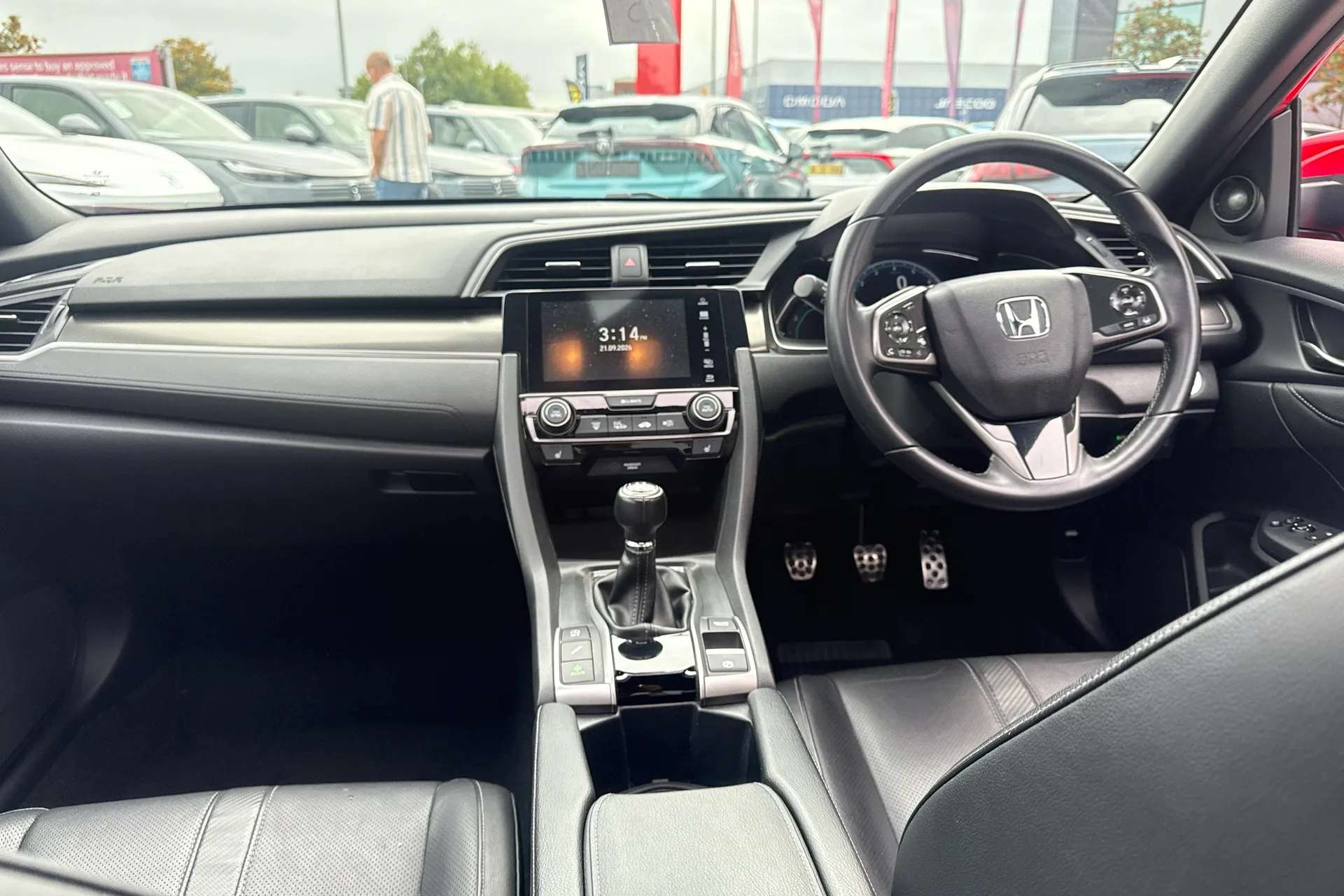 A 2020 HONDA CIVIC 1.0 VTEC Turbo 126 EX 5dr A 2020 HONDA CIVIC 1.0 VTEC Turbo 126 EX 5dr
