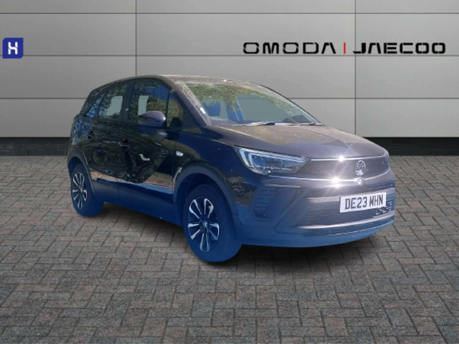 A 2023 VAUXHALL CROSSLAND 1.2 Turbo Design 5dr A 2023 VAUXHALL CROSSLAND 1.2 Turbo Design 5dr