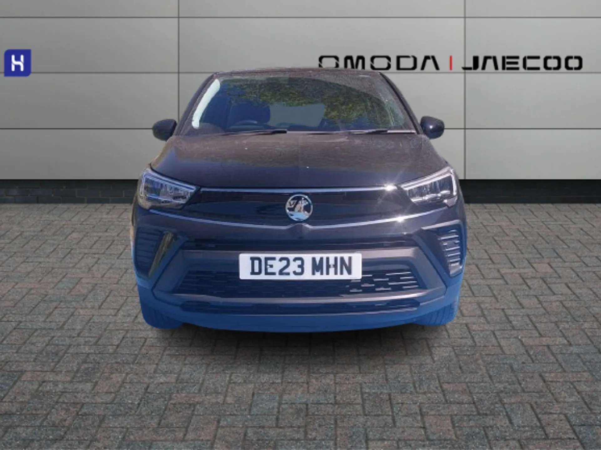 A 2023 VAUXHALL CROSSLAND 1.2 Turbo Design 5dr A 2023 VAUXHALL CROSSLAND 1.2 Turbo Design 5dr