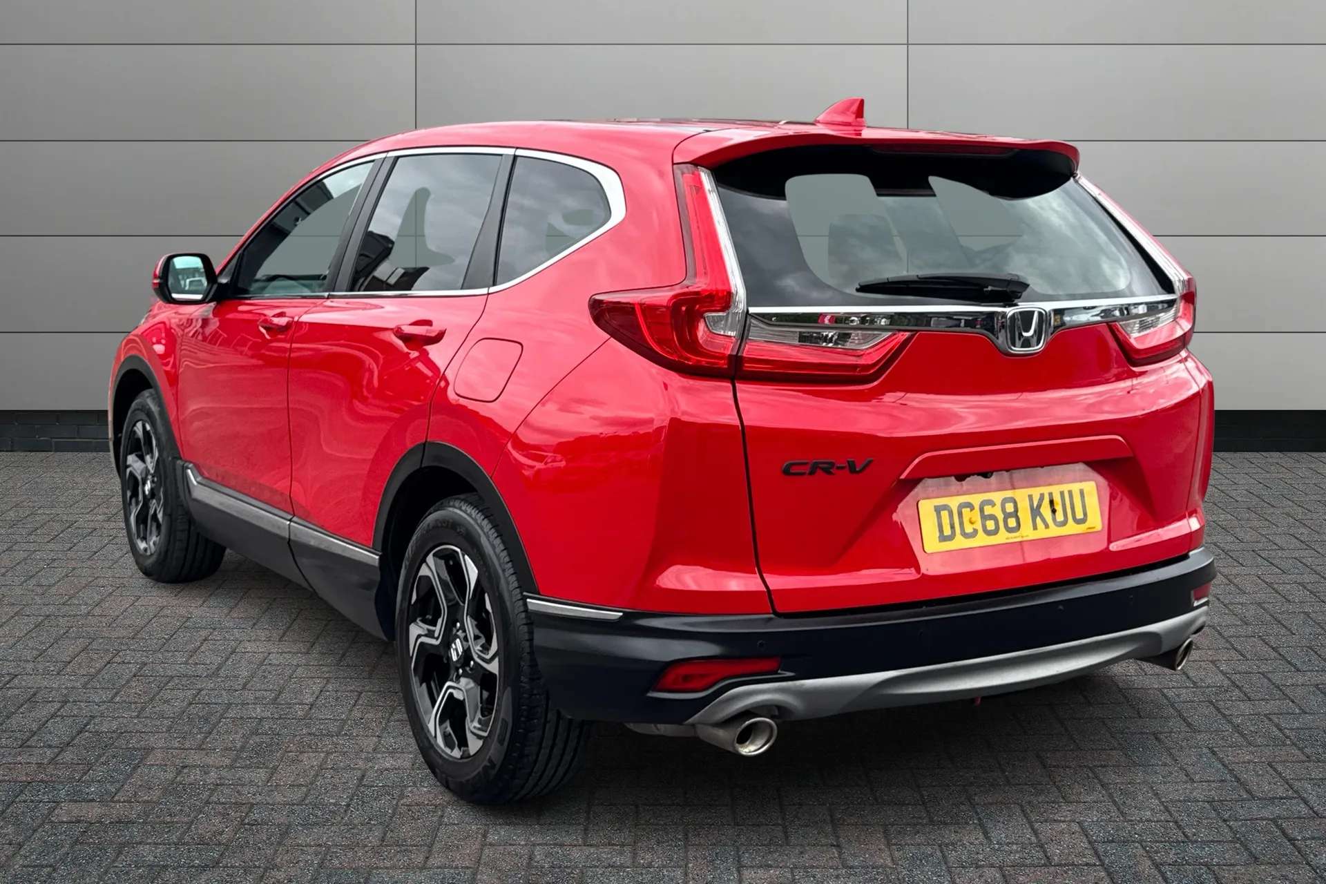 A 2019 HONDA CR-V 1.5 VTEC Turbo SE 5dr 2WD A 2019 HONDA CR-V 1.5 VTEC Turbo SE 5dr 2WD