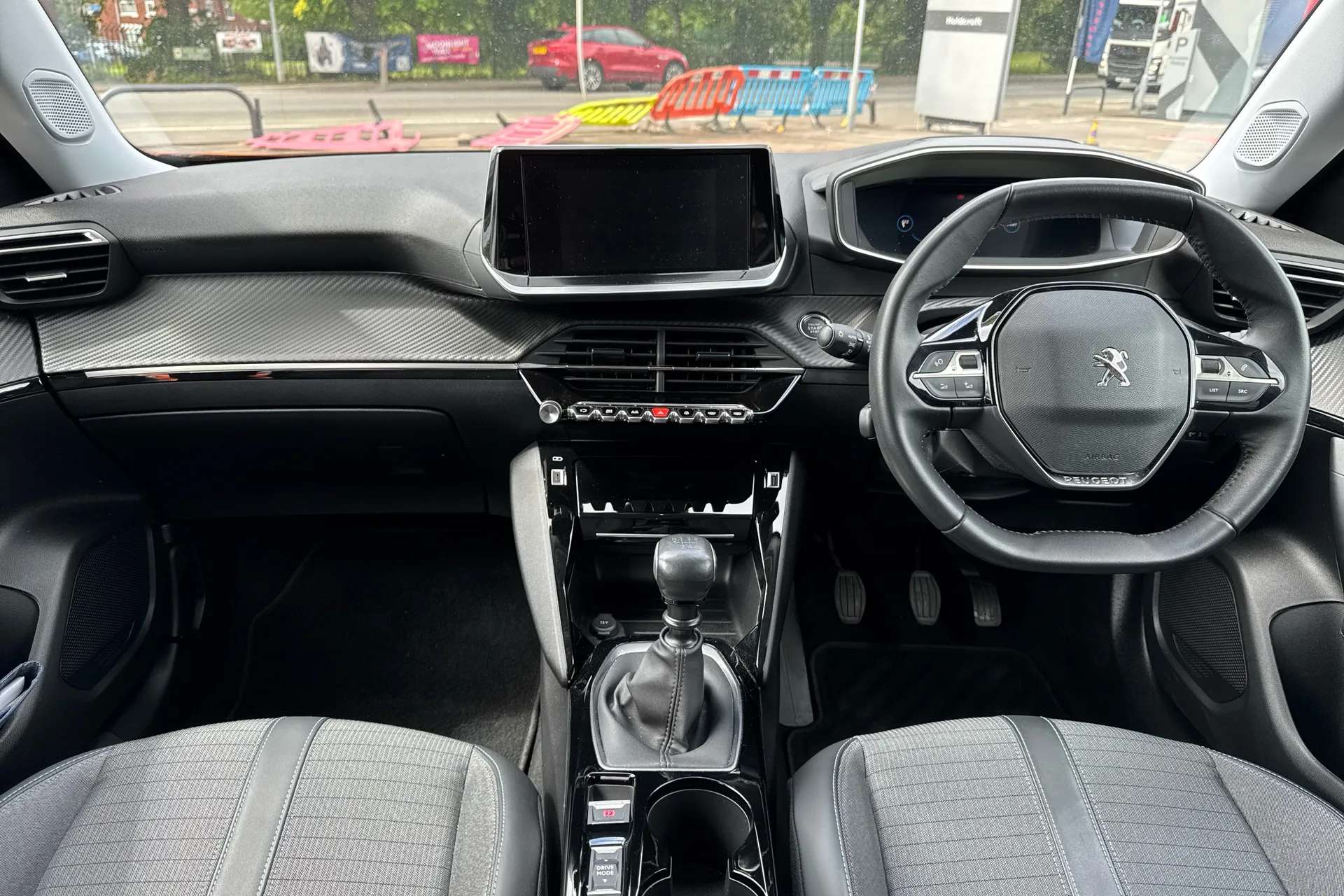 A 2021 PEUGEOT 2008 1.2 PureTech Allure Premium 5dr A 2021 PEUGEOT 2008 1.2 PureTech Allure Premium 5dr