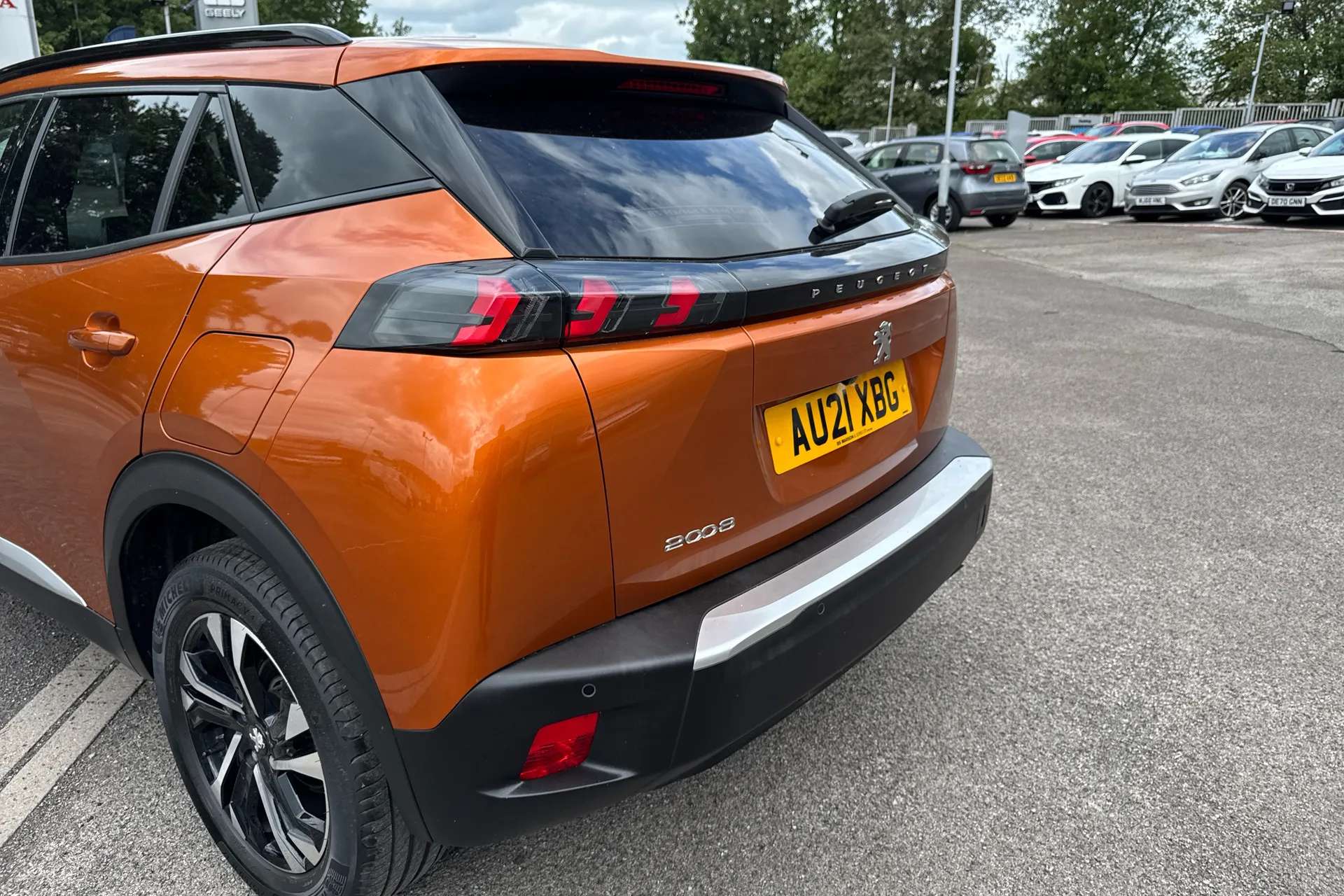 2021 PEUGEOT 2008 2021 PEUGEOT 2008