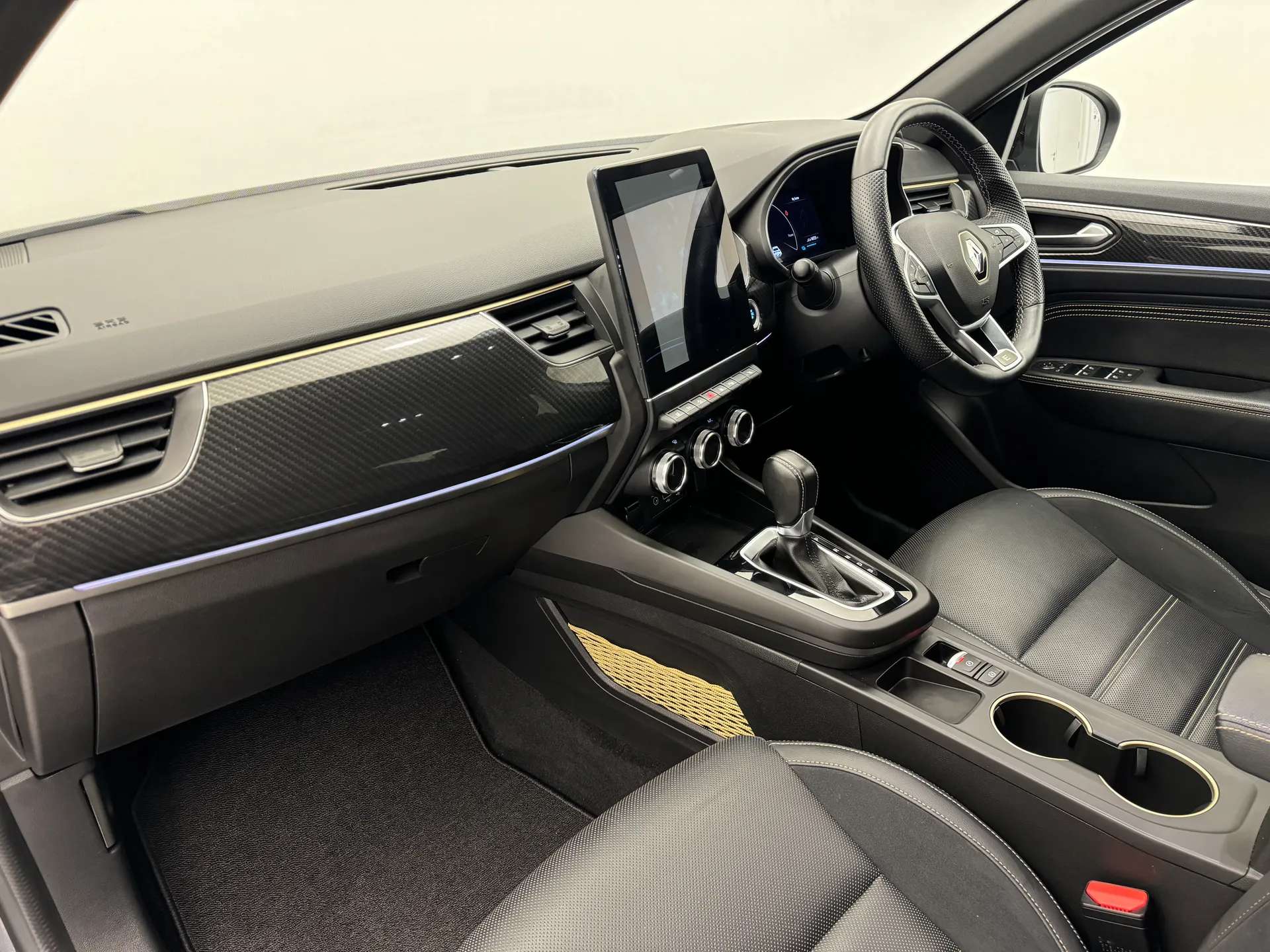 2023 RENAULT ARKANA 2023 RENAULT ARKANA