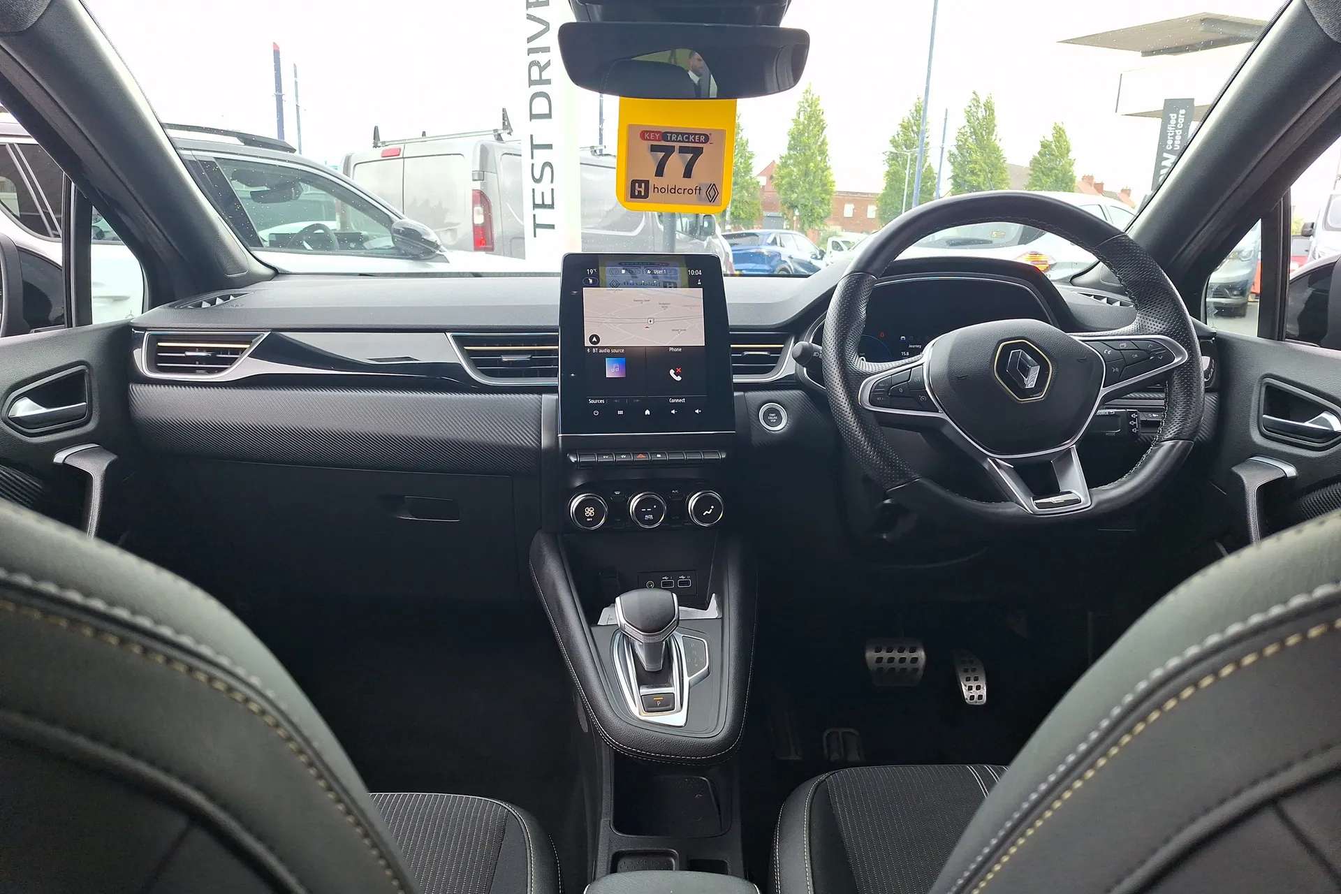 A 2023 RENAULT CAPTUR 1.6 E-Tech Plug-in hybrid 160 Engineered 5dr Auto A 2023 RENAULT CAPTUR 1.6 E-Tech Plug-in hybrid 160 Engineered 5dr Auto