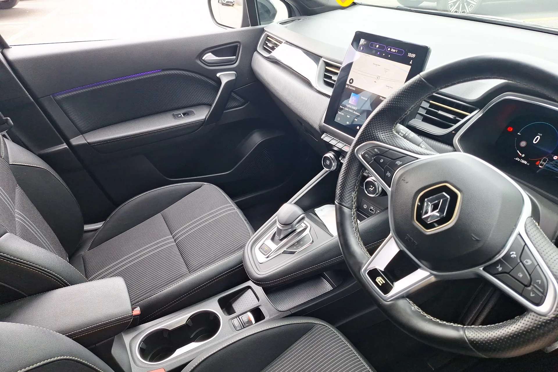 2023 RENAULT CAPTUR 2023 RENAULT CAPTUR