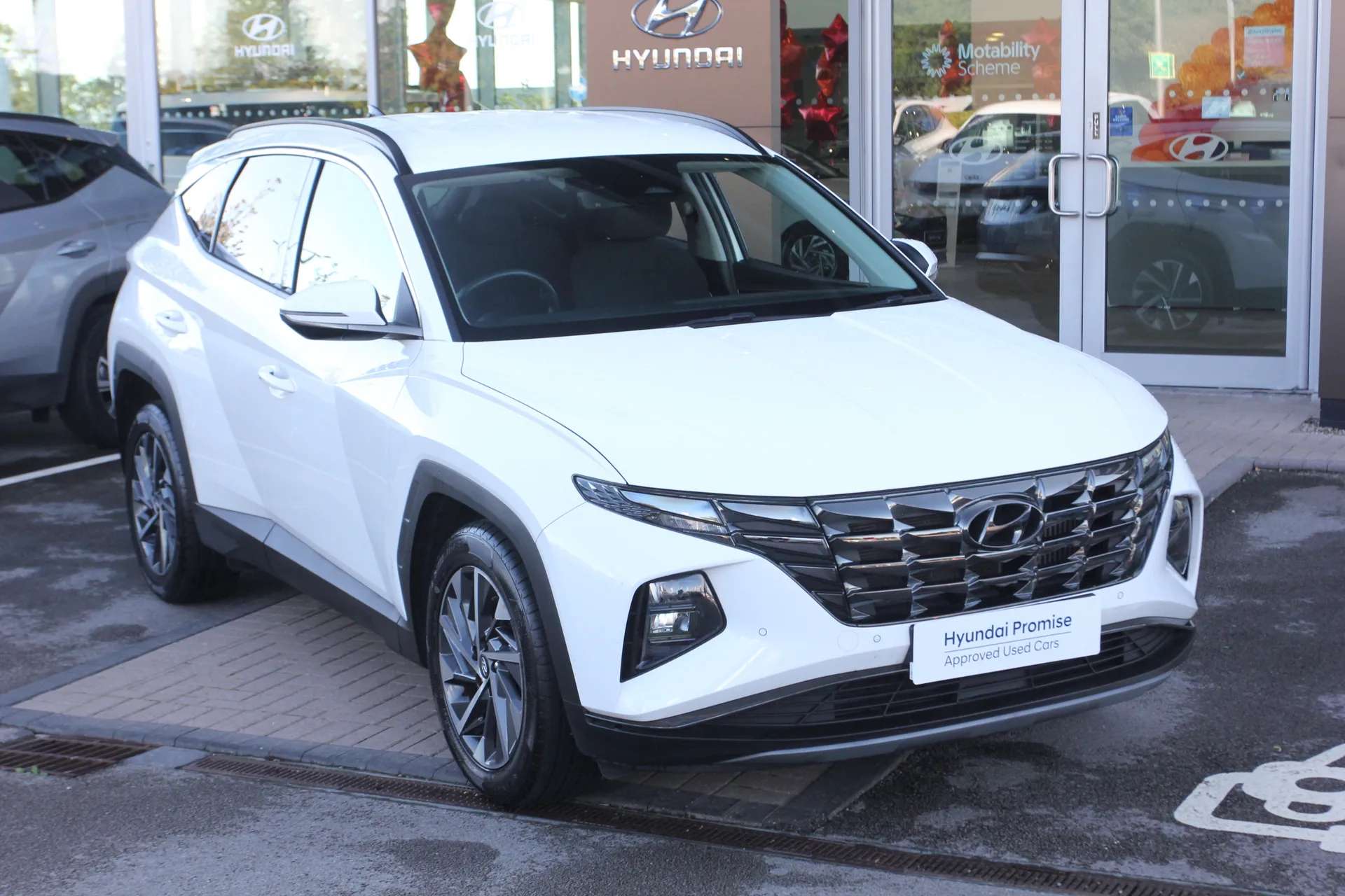 A 2023 HYUNDAI TUCSON 1.6 TGDi Premium 5dr 2WD A 2023 HYUNDAI TUCSON 1.6 TGDi Premium 5dr 2WD